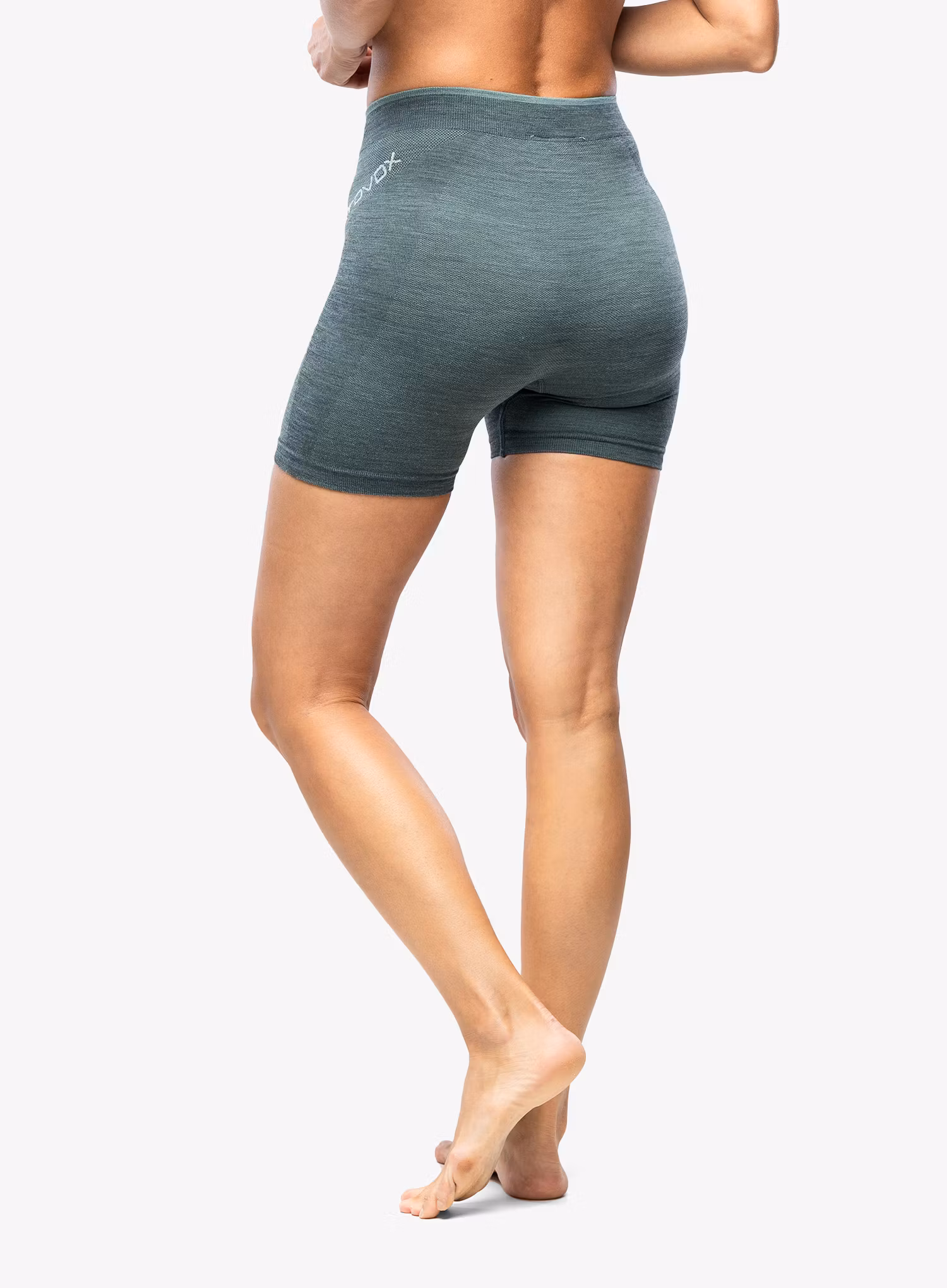 Dámské termoaktivní boxerky Ortovox 230 Competition Boxer - arctic grey