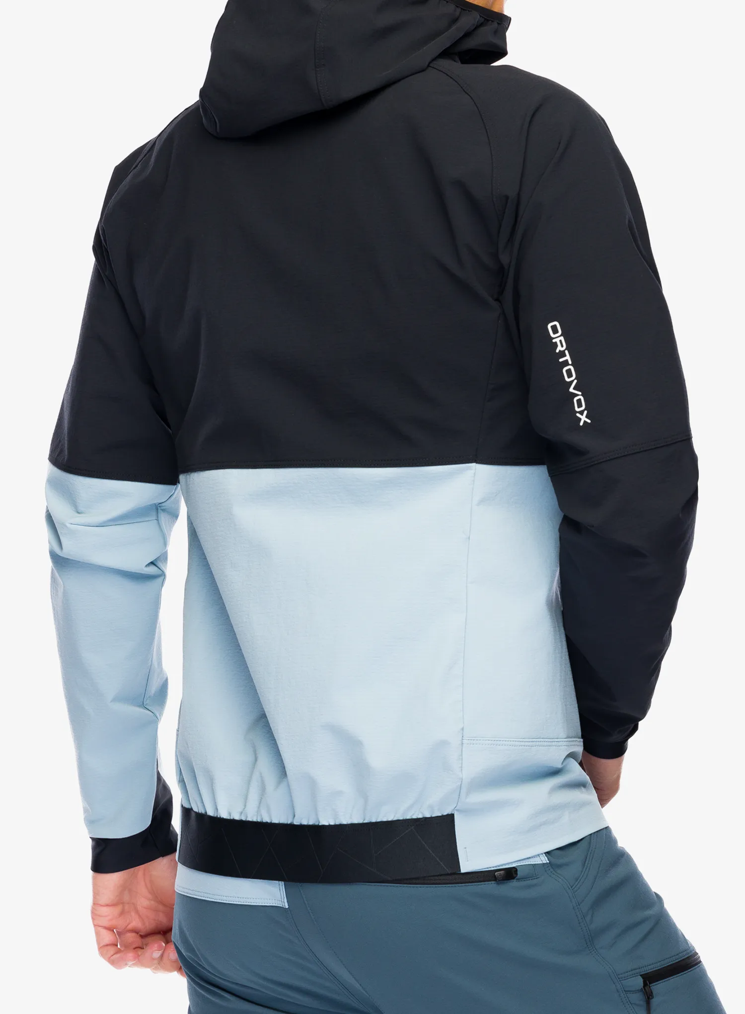 Softshellová bunda Ortovox Punta Berrino Hooded Jacket - black raven