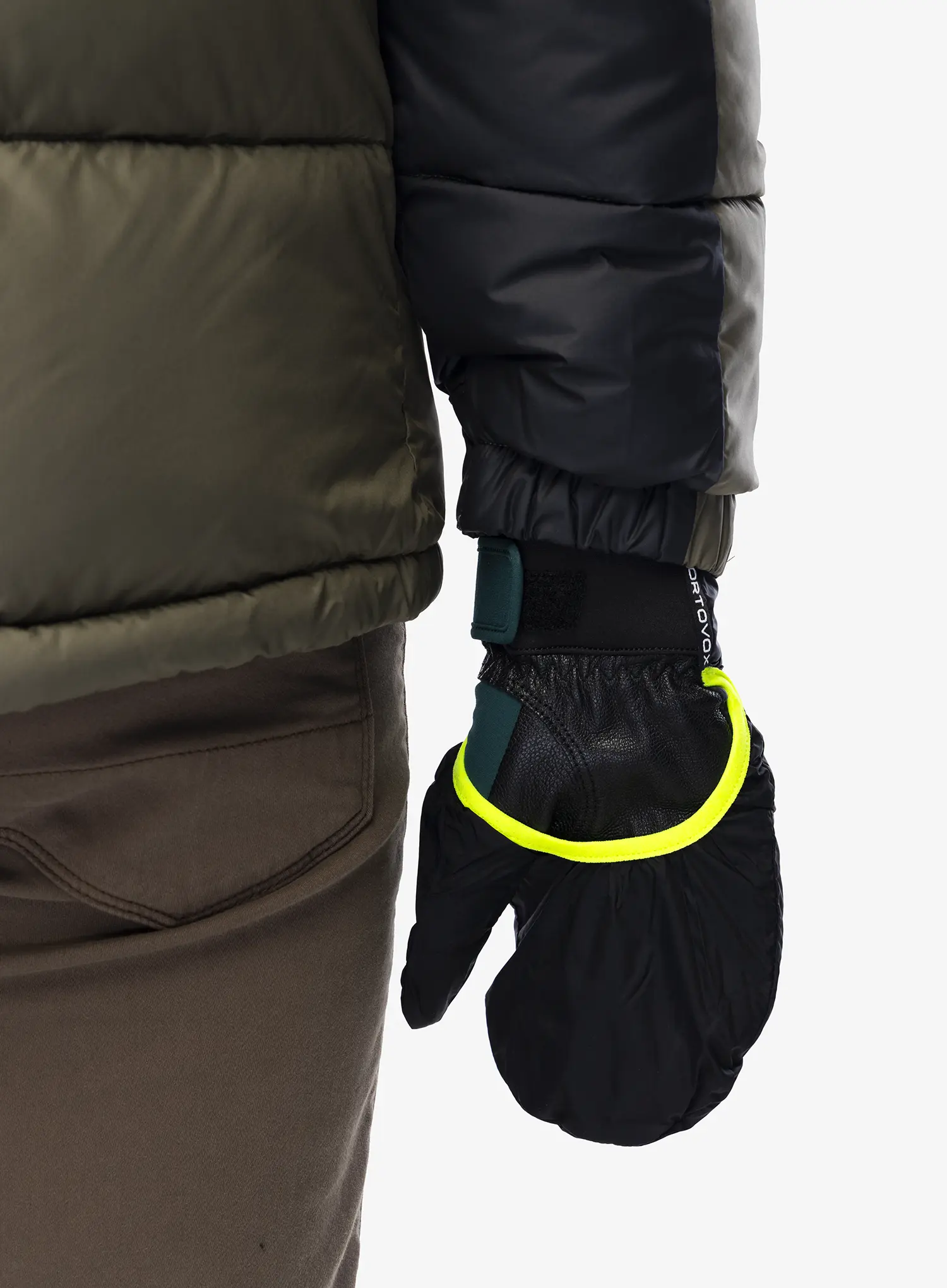 Softshellové rukavice Ortovox Tour Pro Cover Glove - dark pacific