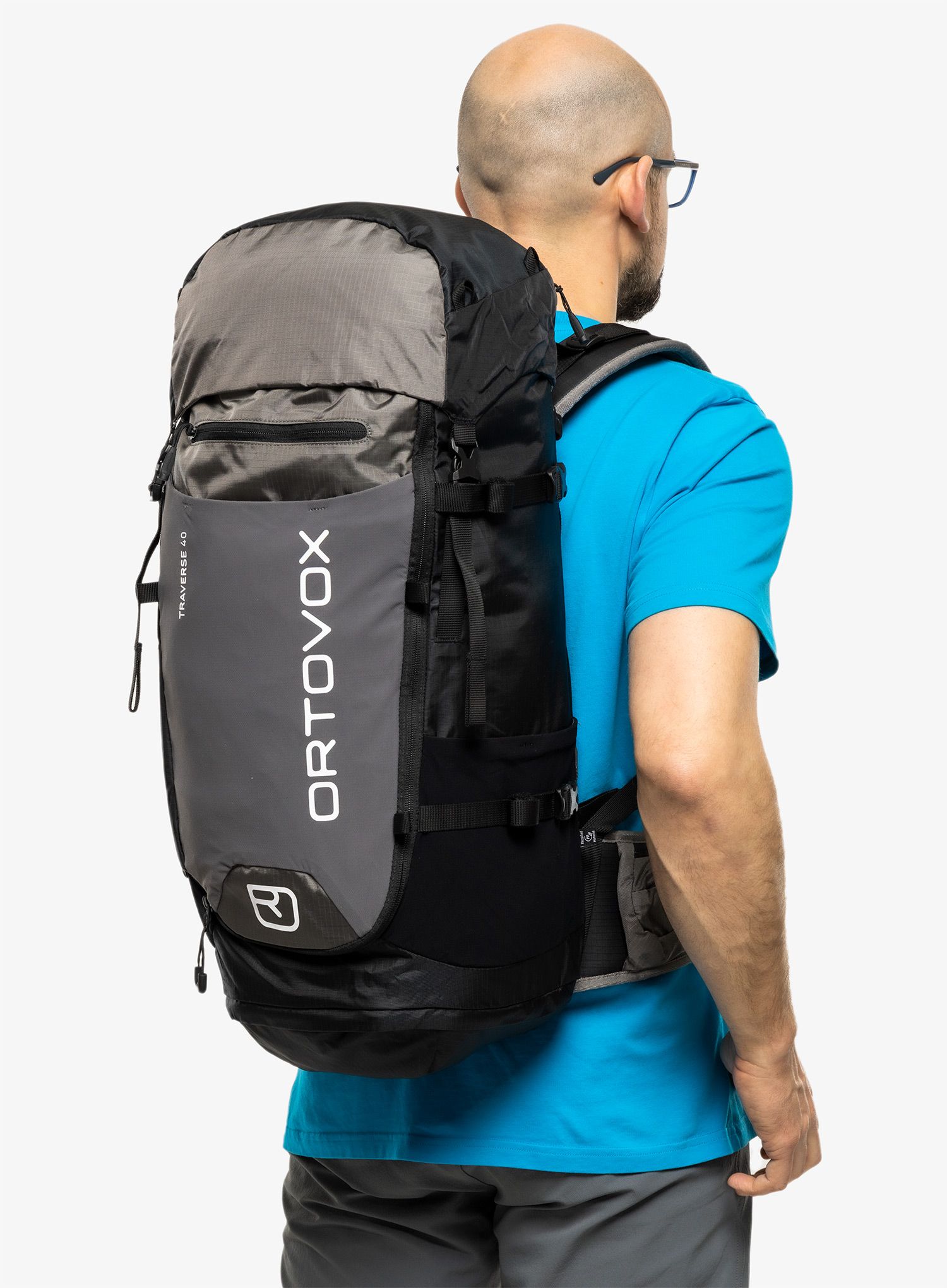 Trekový batoh Ortovox Traverse 40 - black raven