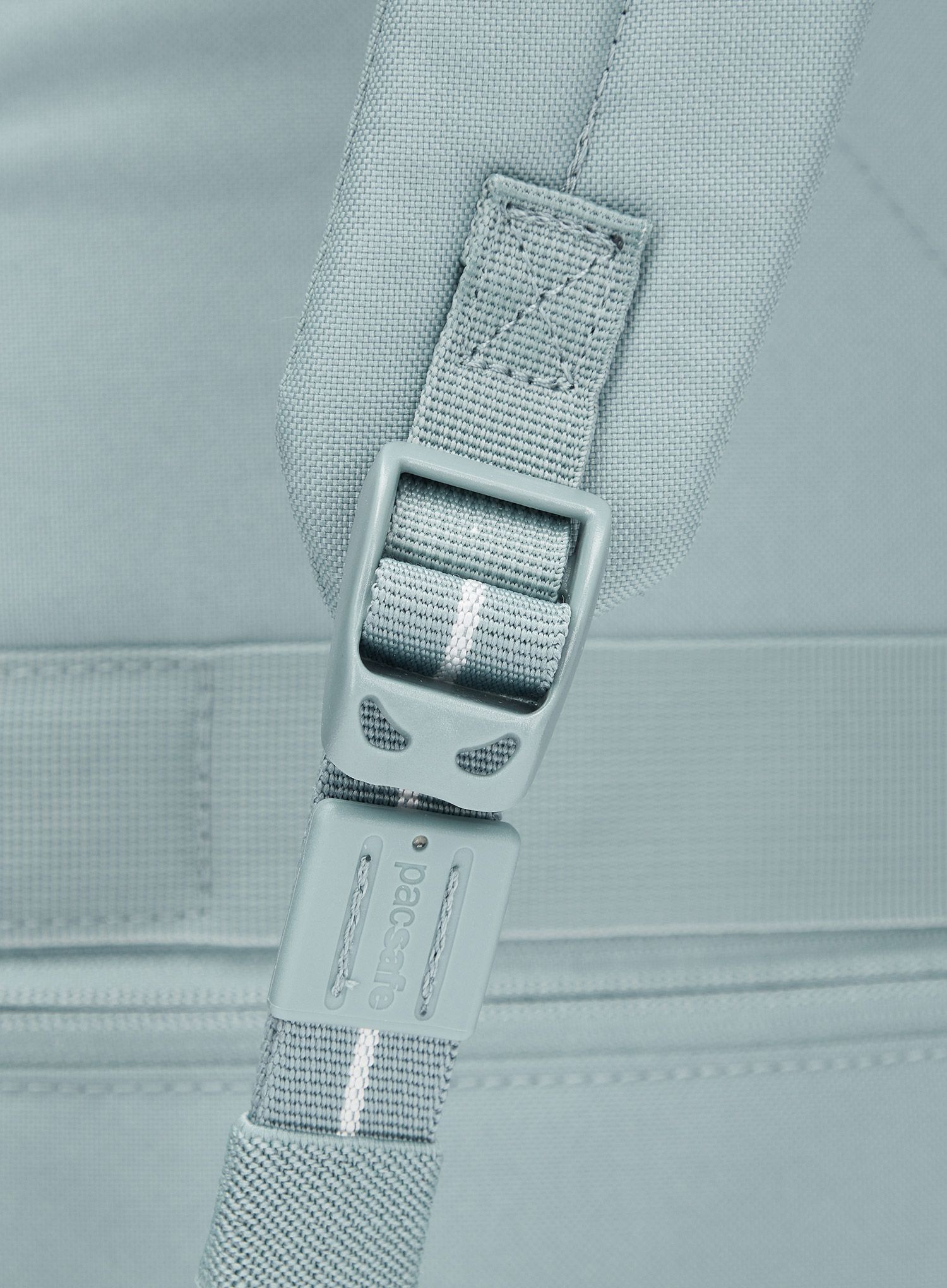 Městský batoh Pacsafe GO 25 L Backpack - fresh mint