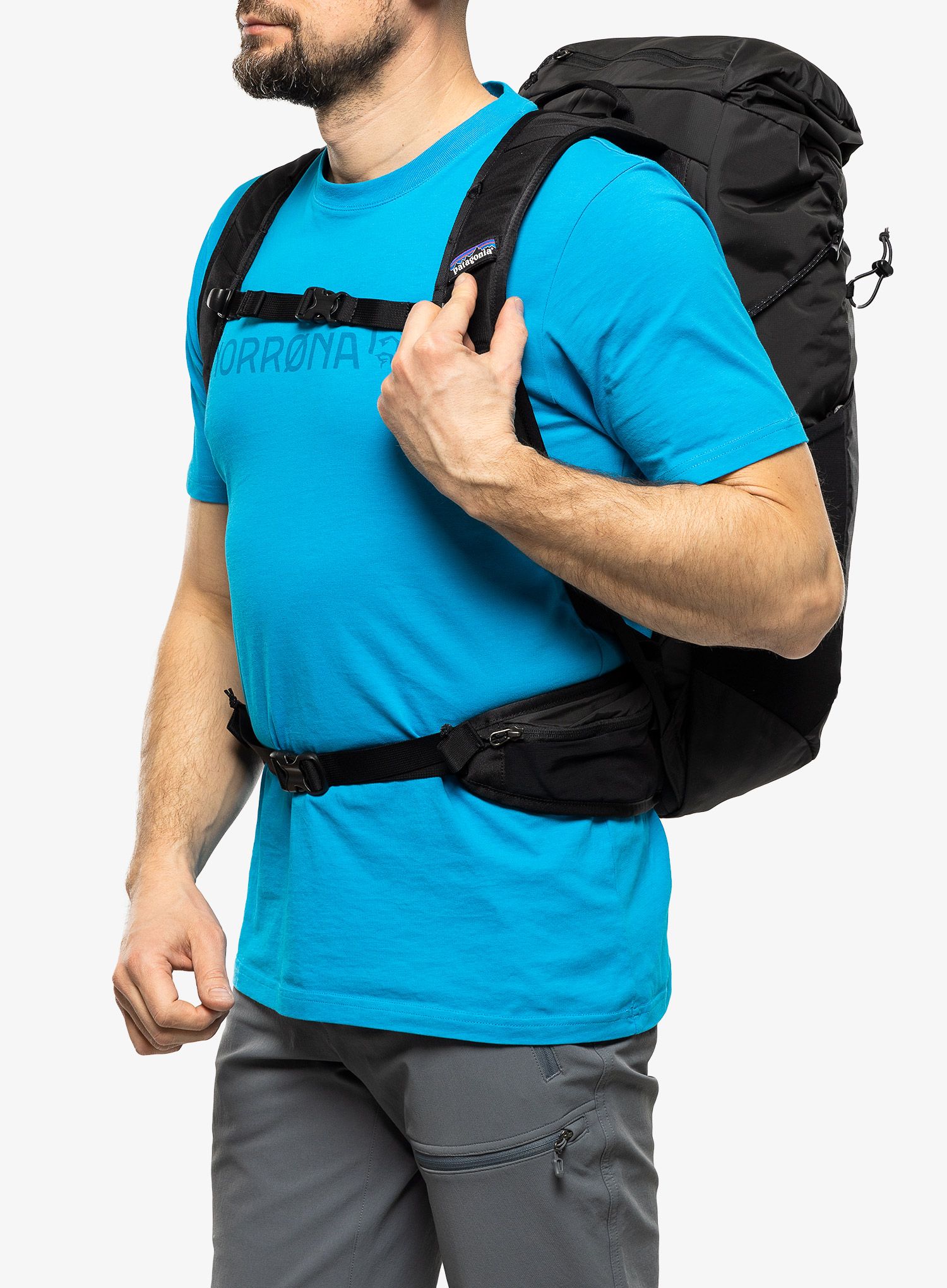 Batoh na hory Patagonia Altvia Pack 28L - black