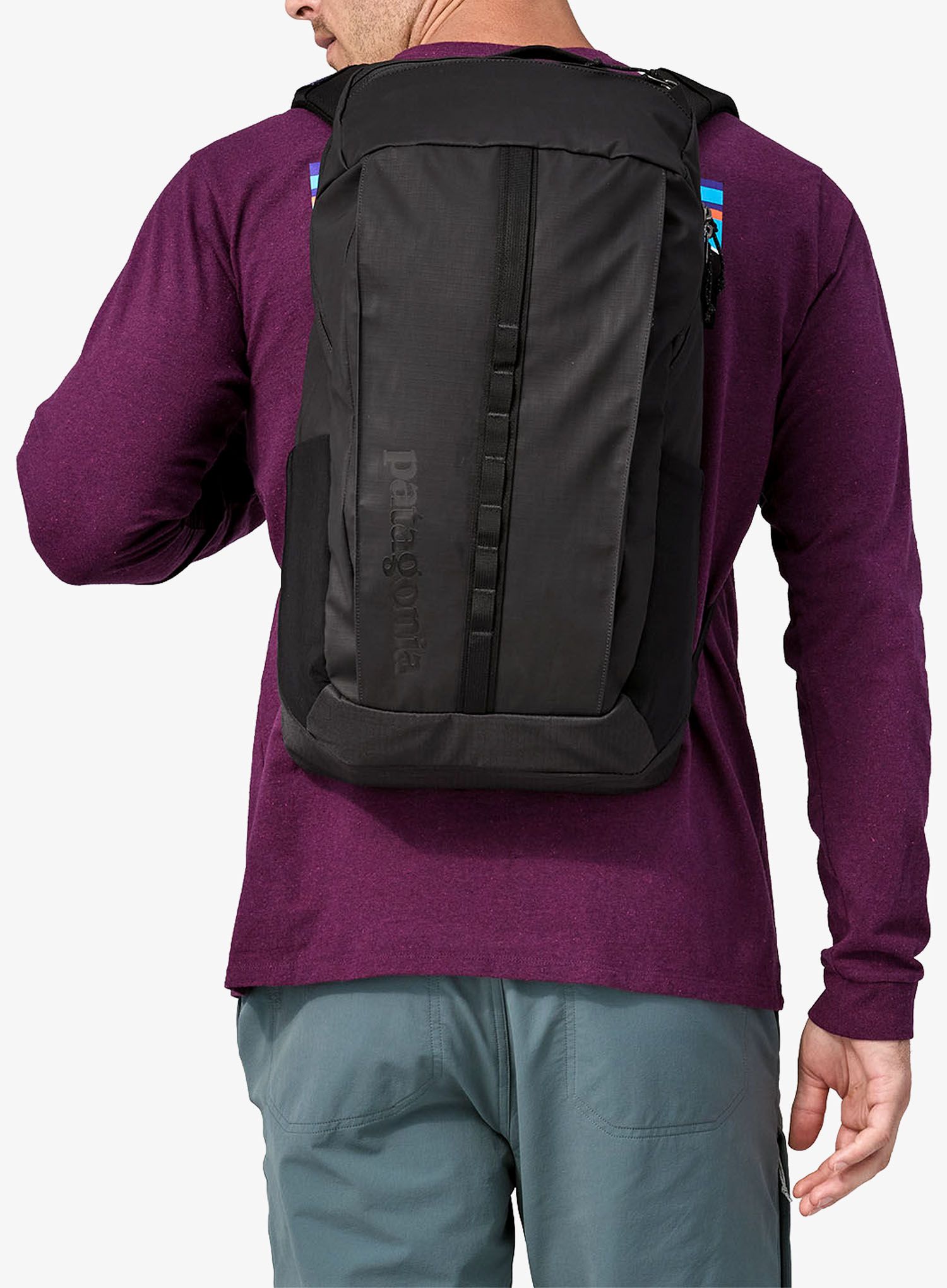 Batoh na notebook Patagonia Black Hole Pack 25L - black