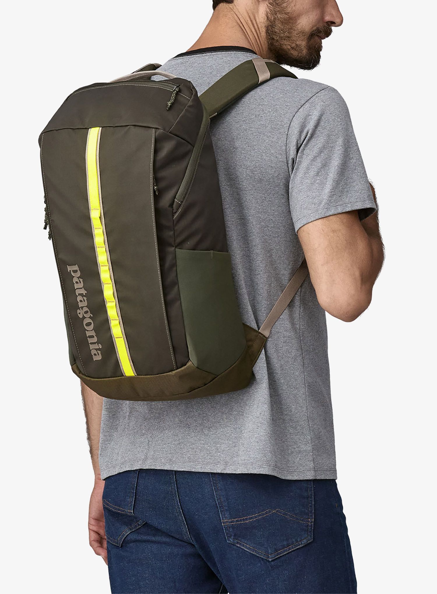 Městský batoh Patagonia Black Hole Pack 25L - pine needle green