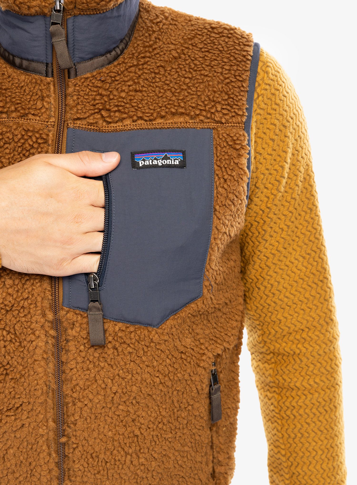Vesta Patagonia Calssic Retro-X Vest - shelter brown