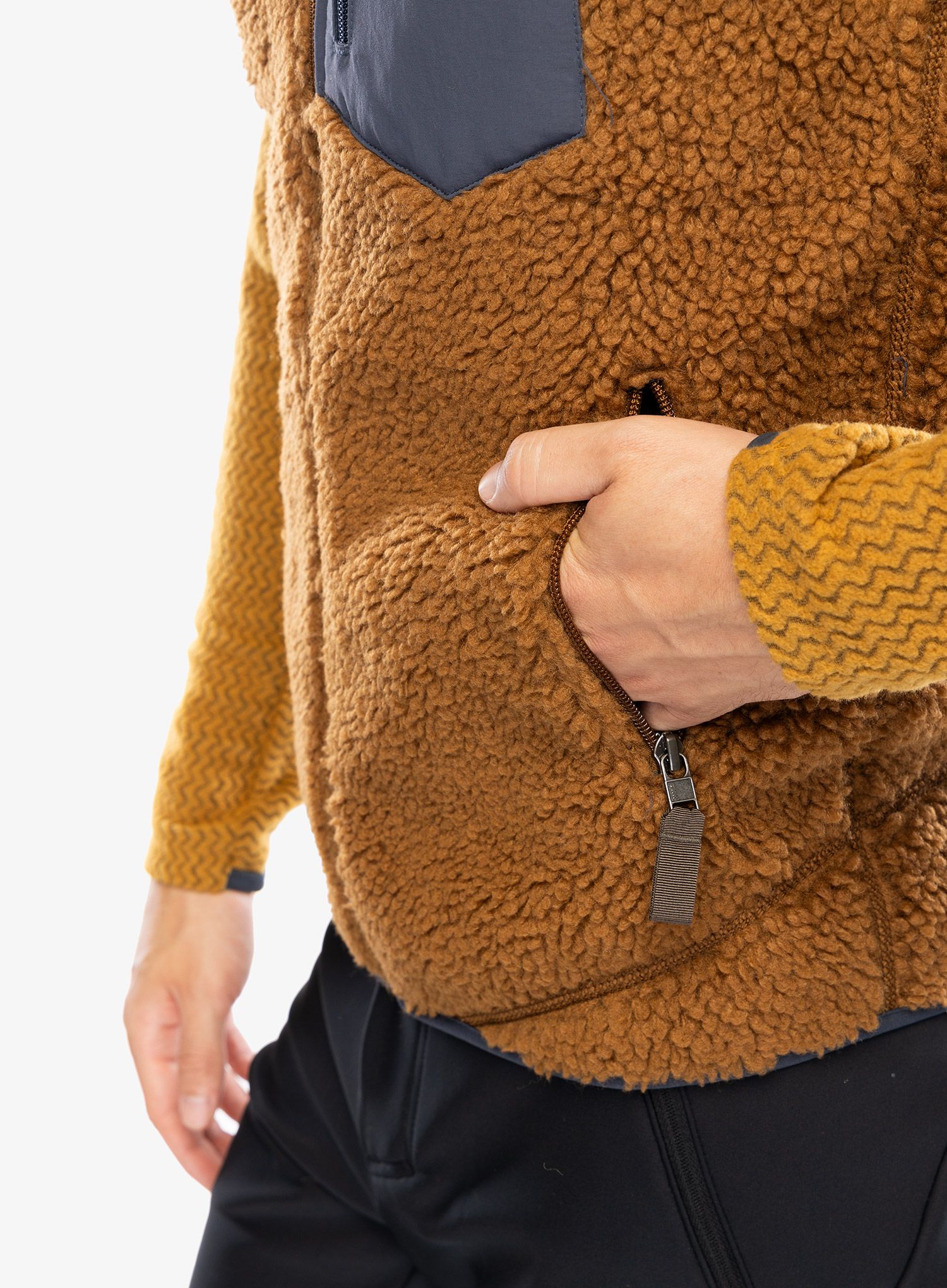 Vesta Patagonia Calssic Retro-X Vest - shelter brown