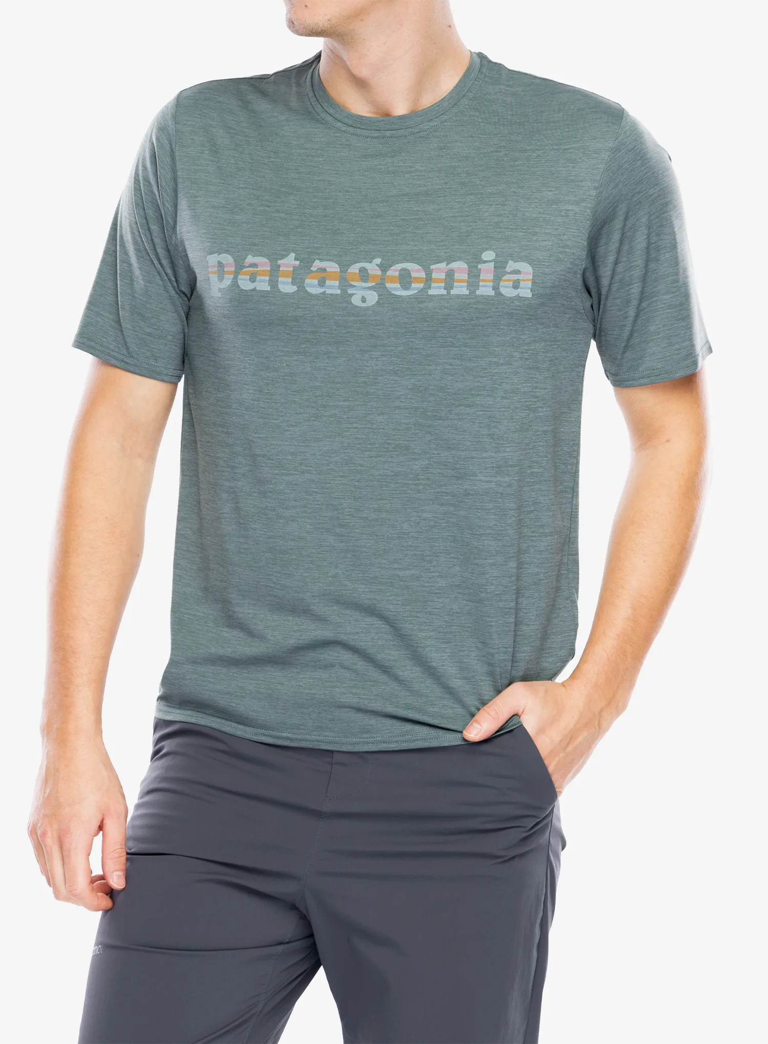 Rychleschnoucí triko Patagonia Cap Cool Daily Graphic Shirt - 73 text logo nouveau green