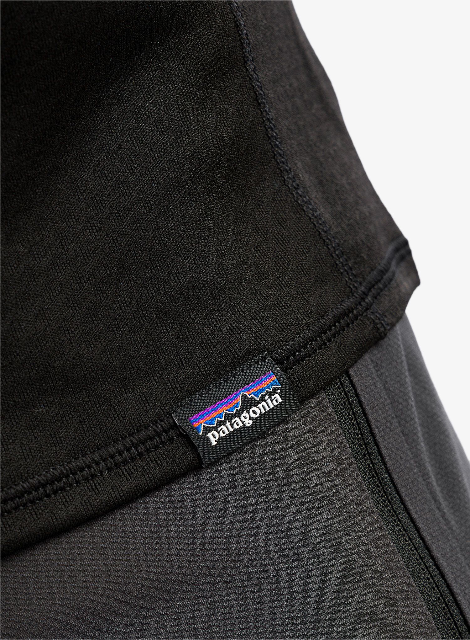 Funkční mikina Patagonia Capilene MW Zip-Neck - black