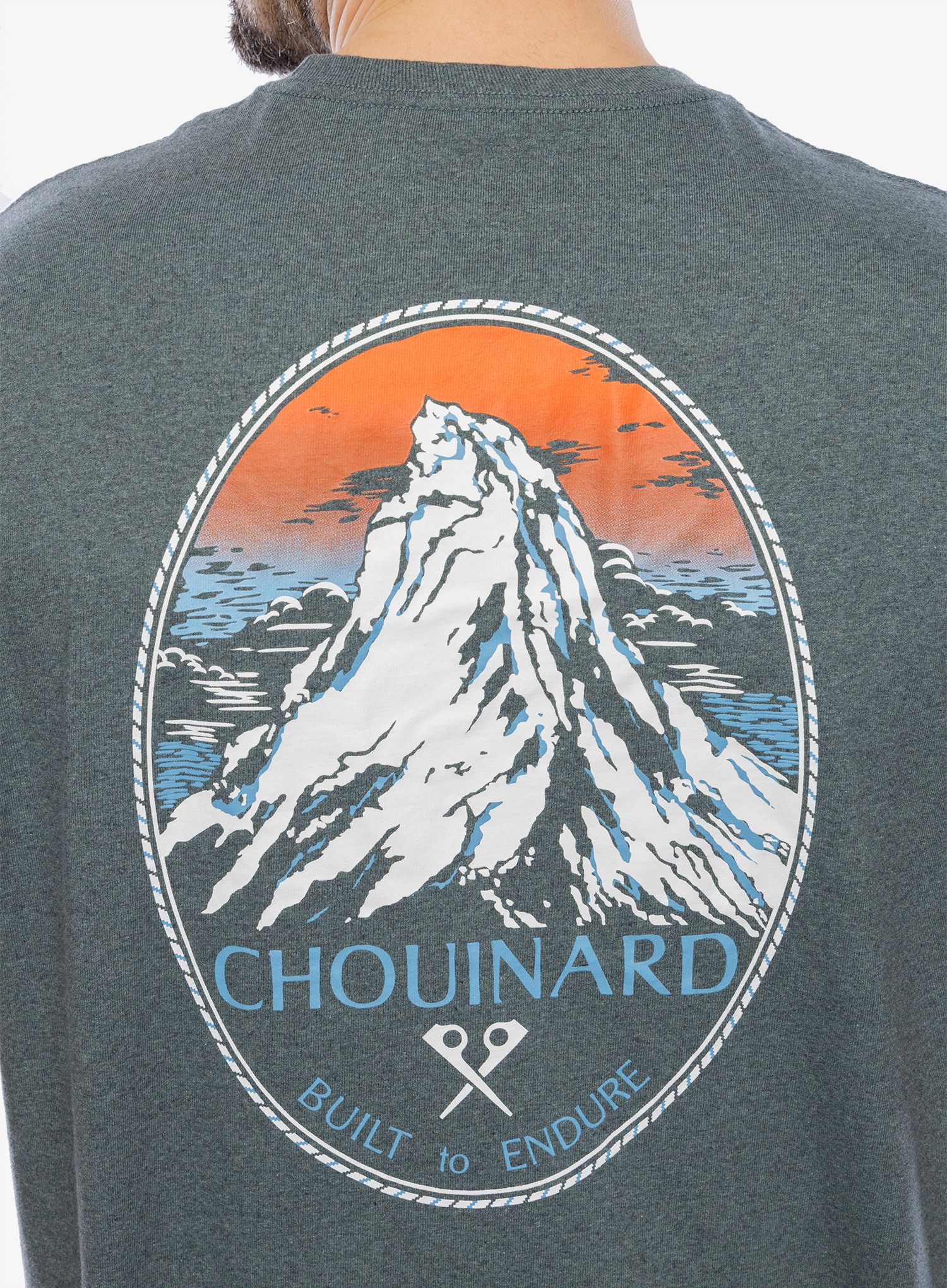 Tričko s potiskem Patagonia Chouinard Crest Pocket Responsibili-Tee - nouveau green