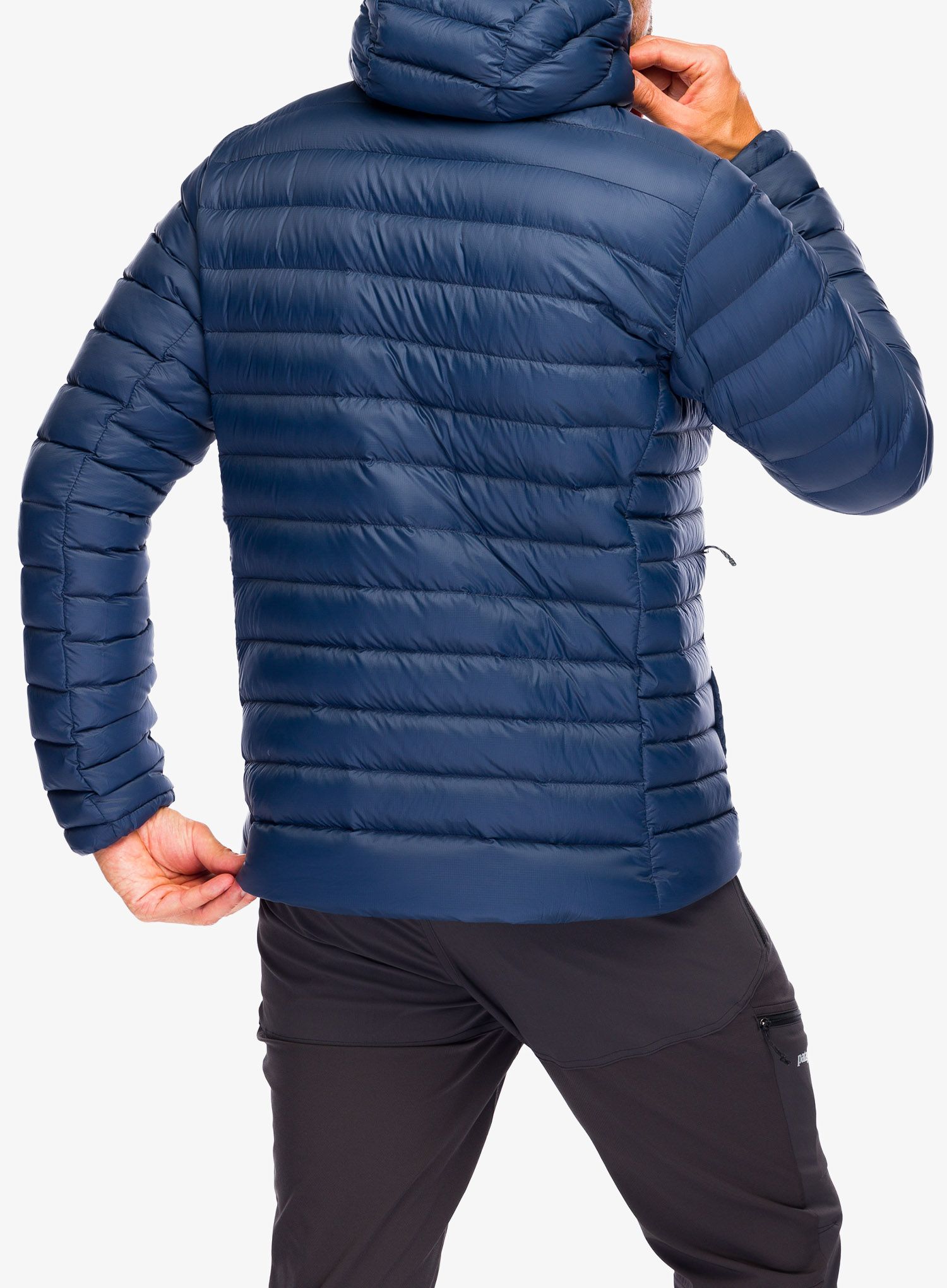 Péřová bunda Patagonia Down Sweater Hoody - new navy
