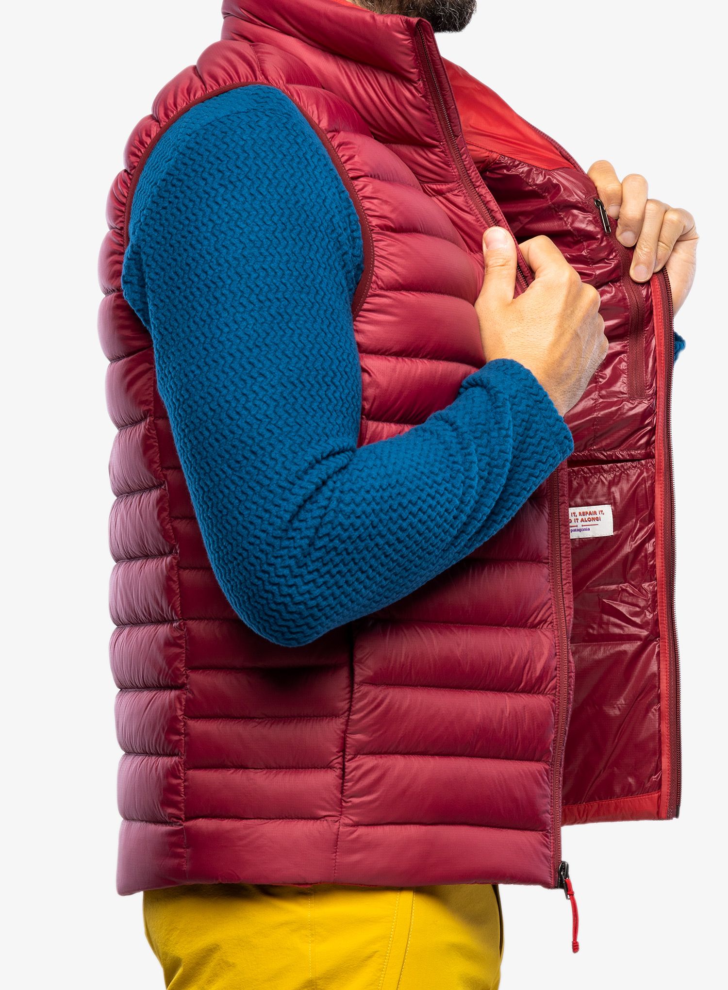 Pánská vesta Patagonia Down Sweater Vest - carmine red