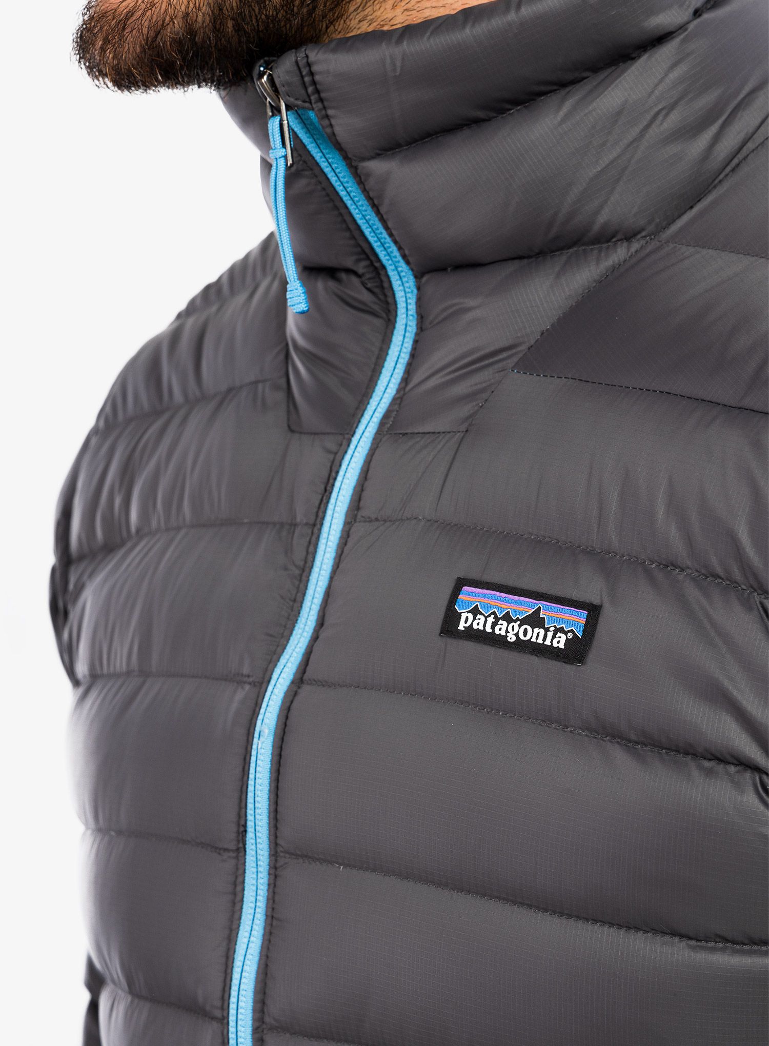 Péřová bunda Patagonia Down Sweater - forge grey
