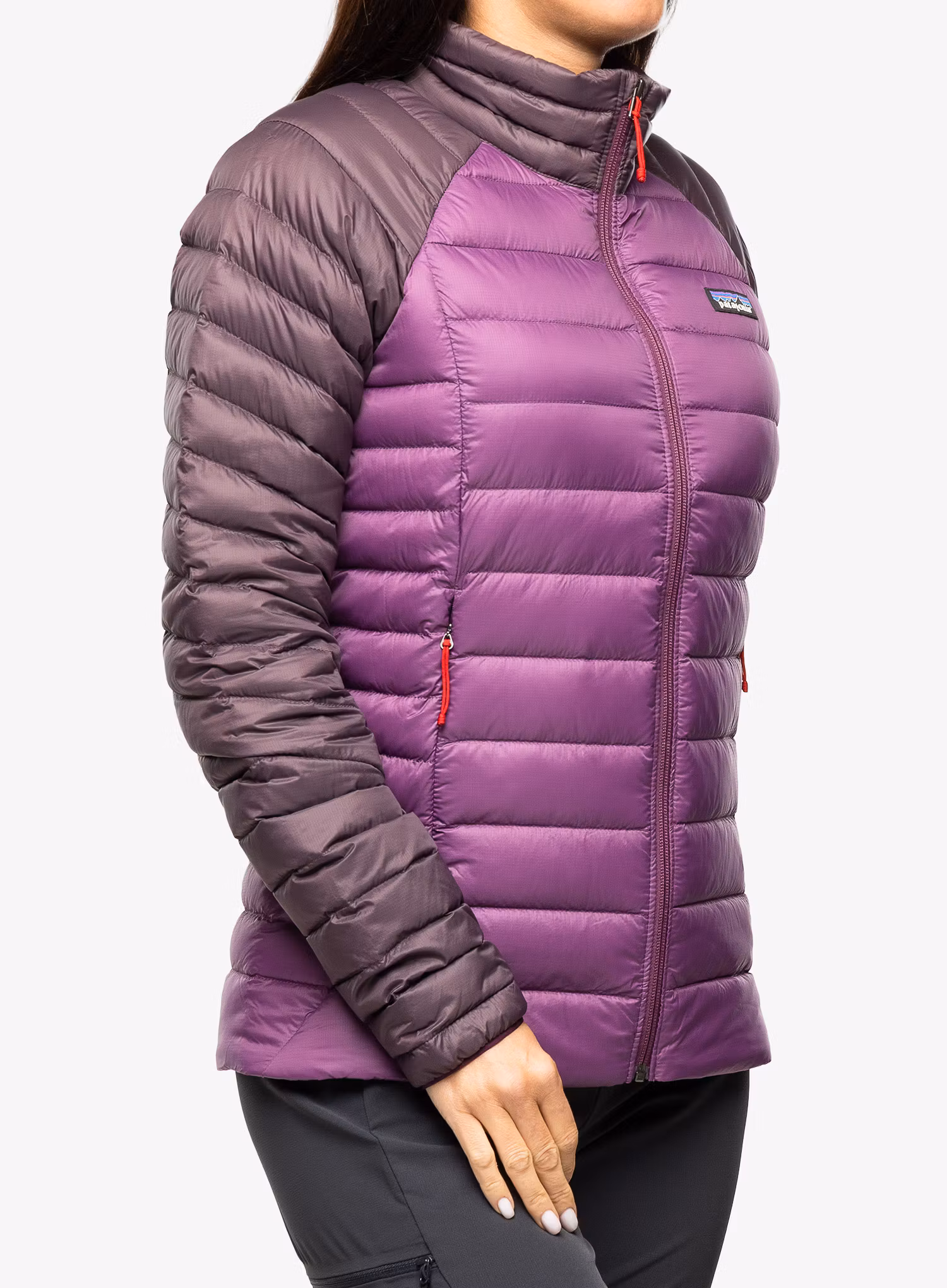 Péřová bunda dámská Patagonia Down Sweater - night plum