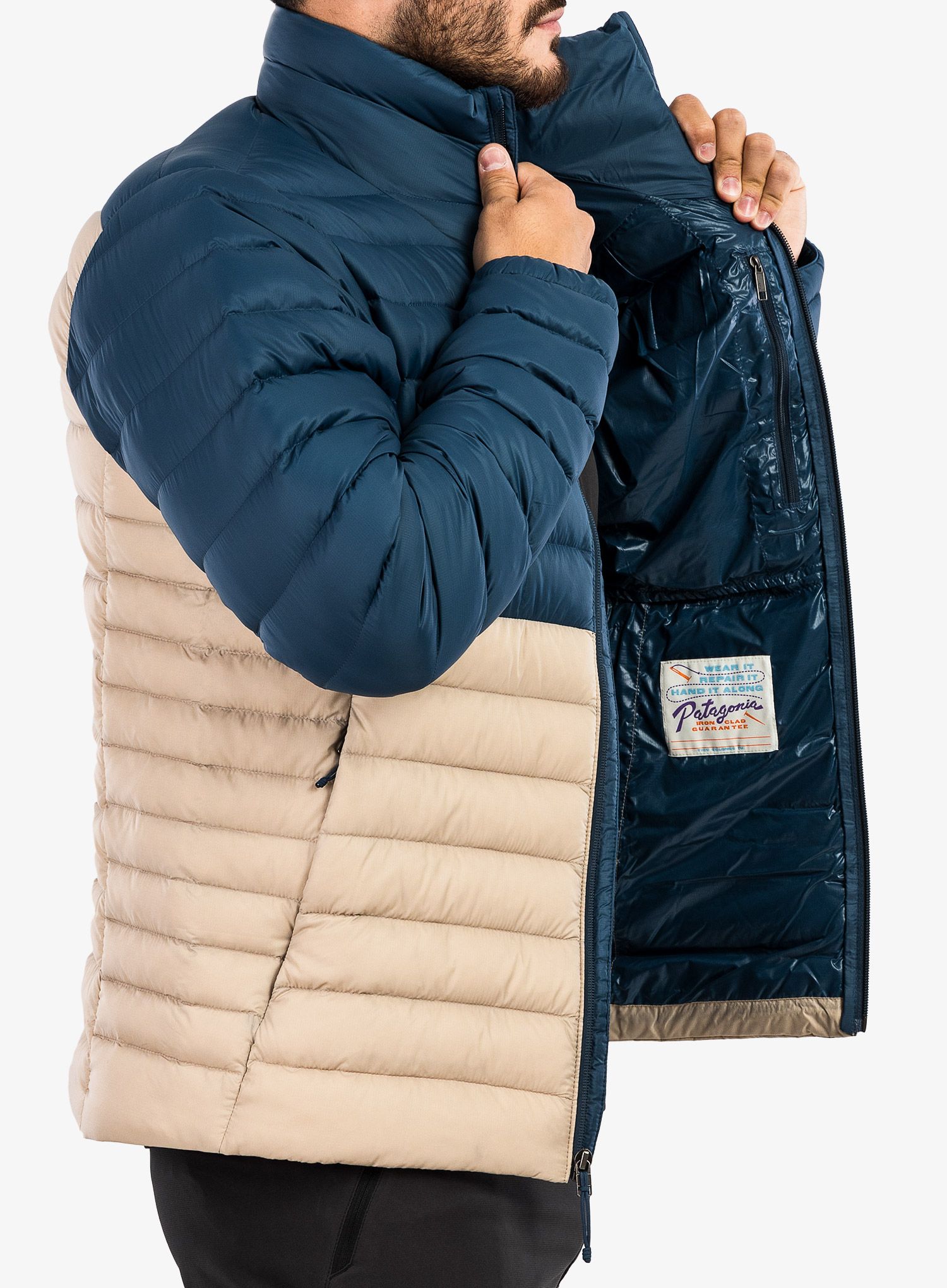Péřová bunda Patagonia Down Sweater - oar tan