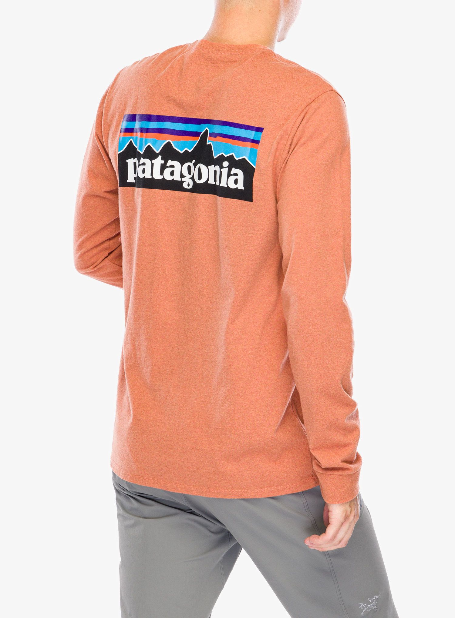 Mikina bez kapuce Patagonia L/S P-6 Logo Responsibili-Tee - redtail rust