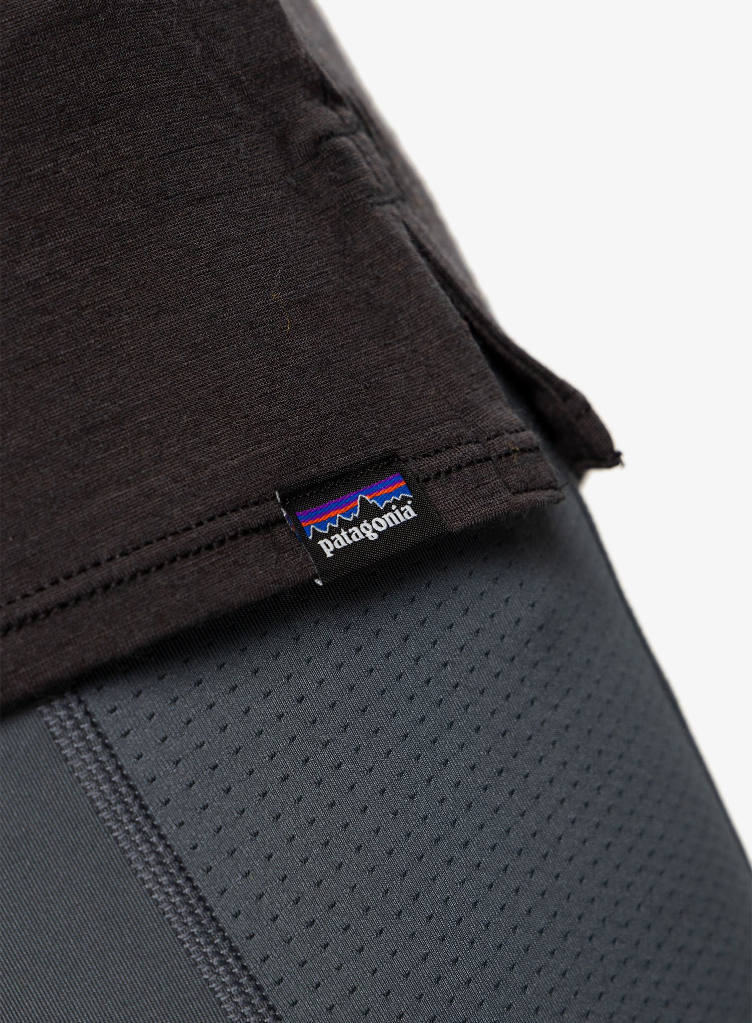 Cyklistické triko Patagonia Merino 3/4 Sleeve Bike Jersey - black