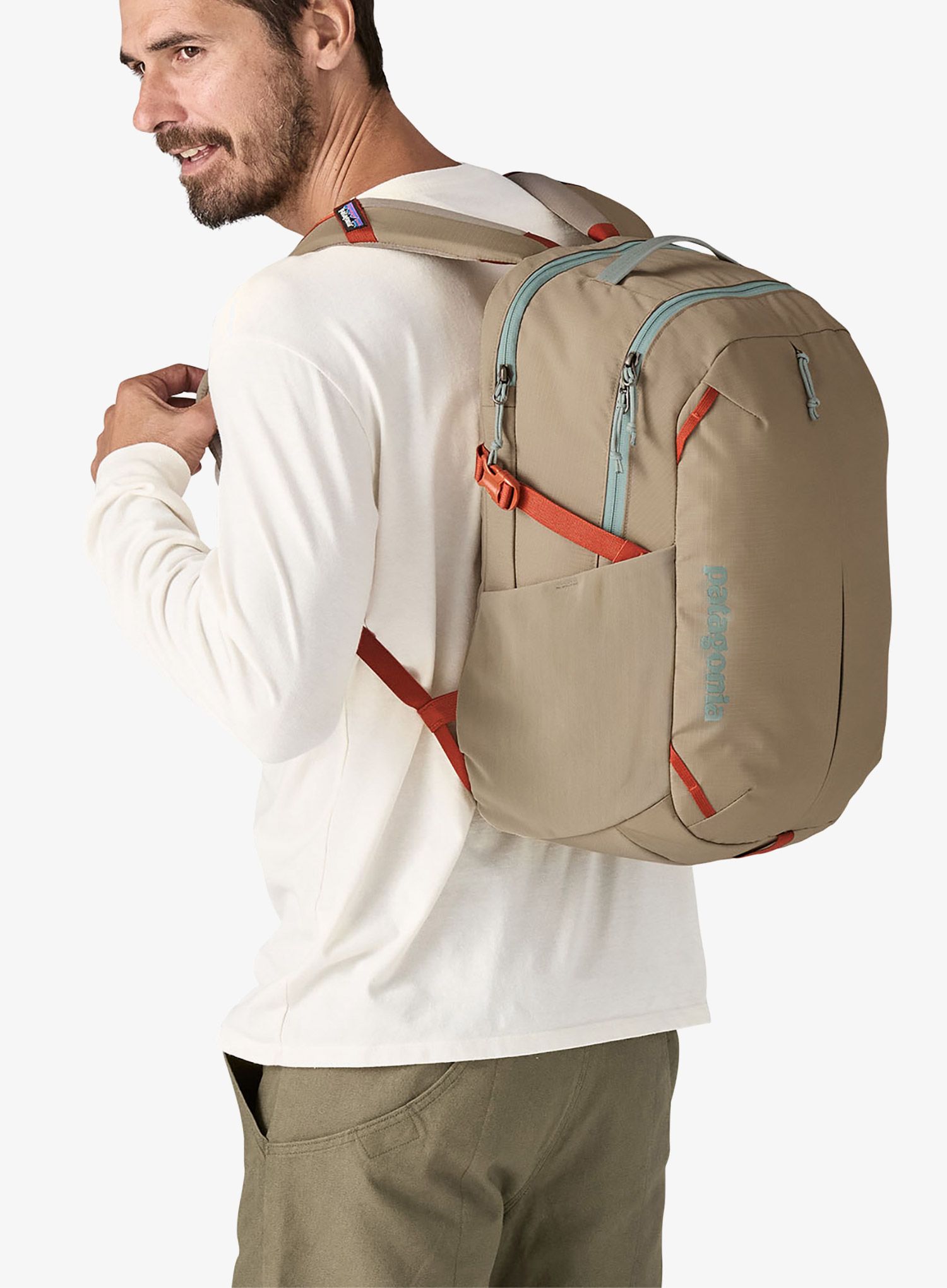Batoh na notebook Patagonia Refugio Day Pack 26L - seabird grey