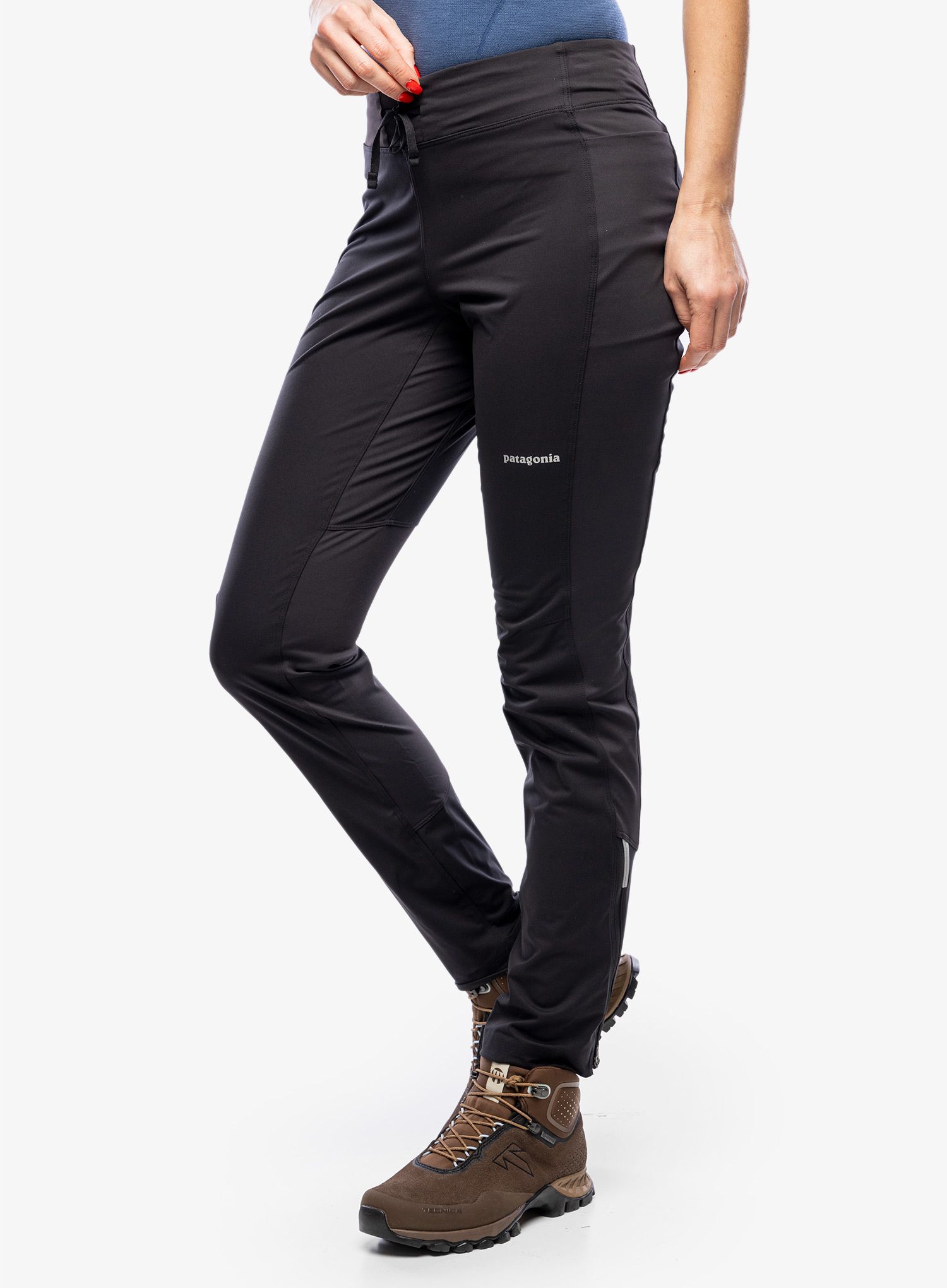 Dámské softshellové kalhoty Patagonia Wind Shield Pants - black