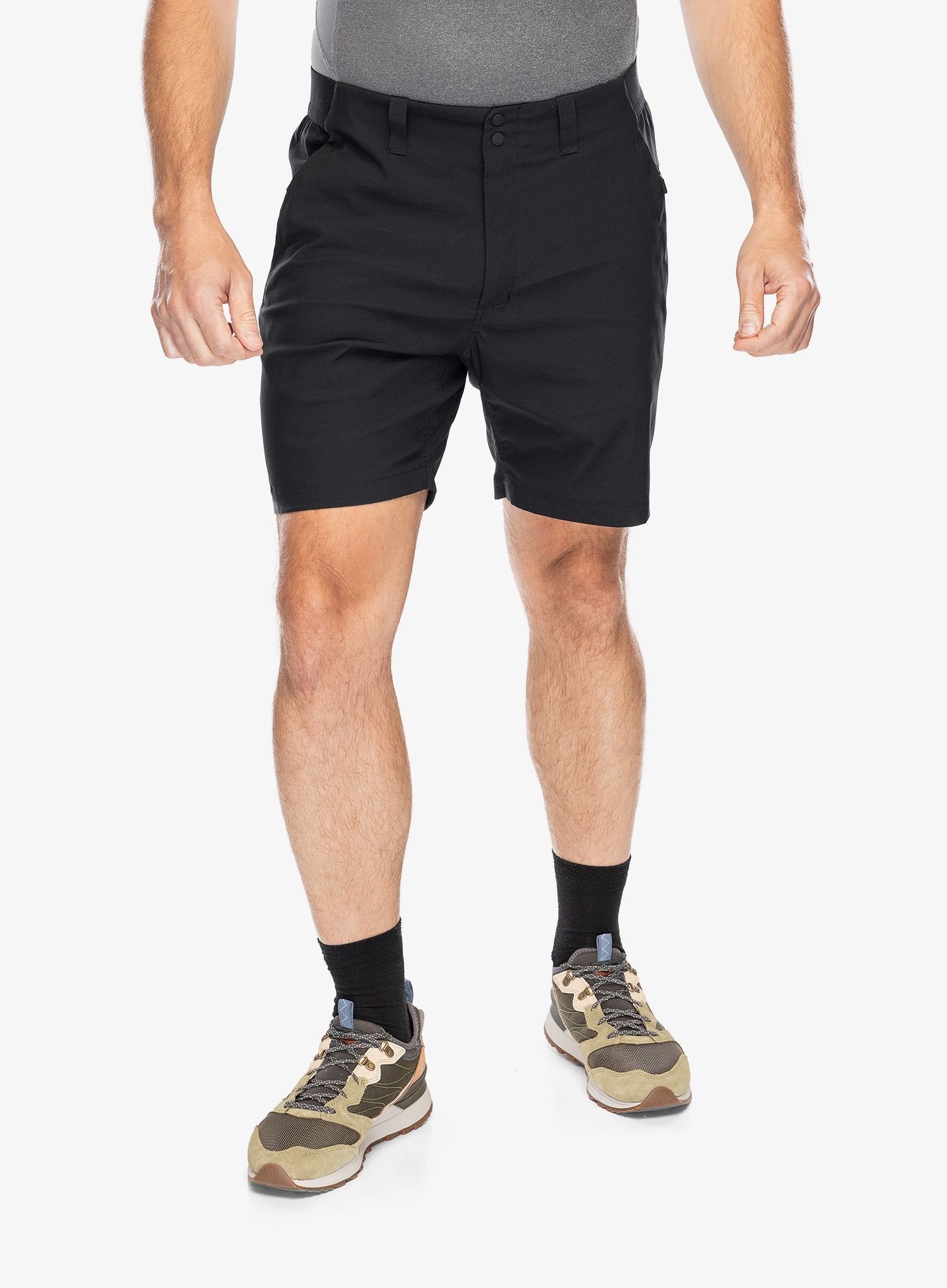Pánské kraťasy Peak Perfomance Commuter Shorts - black