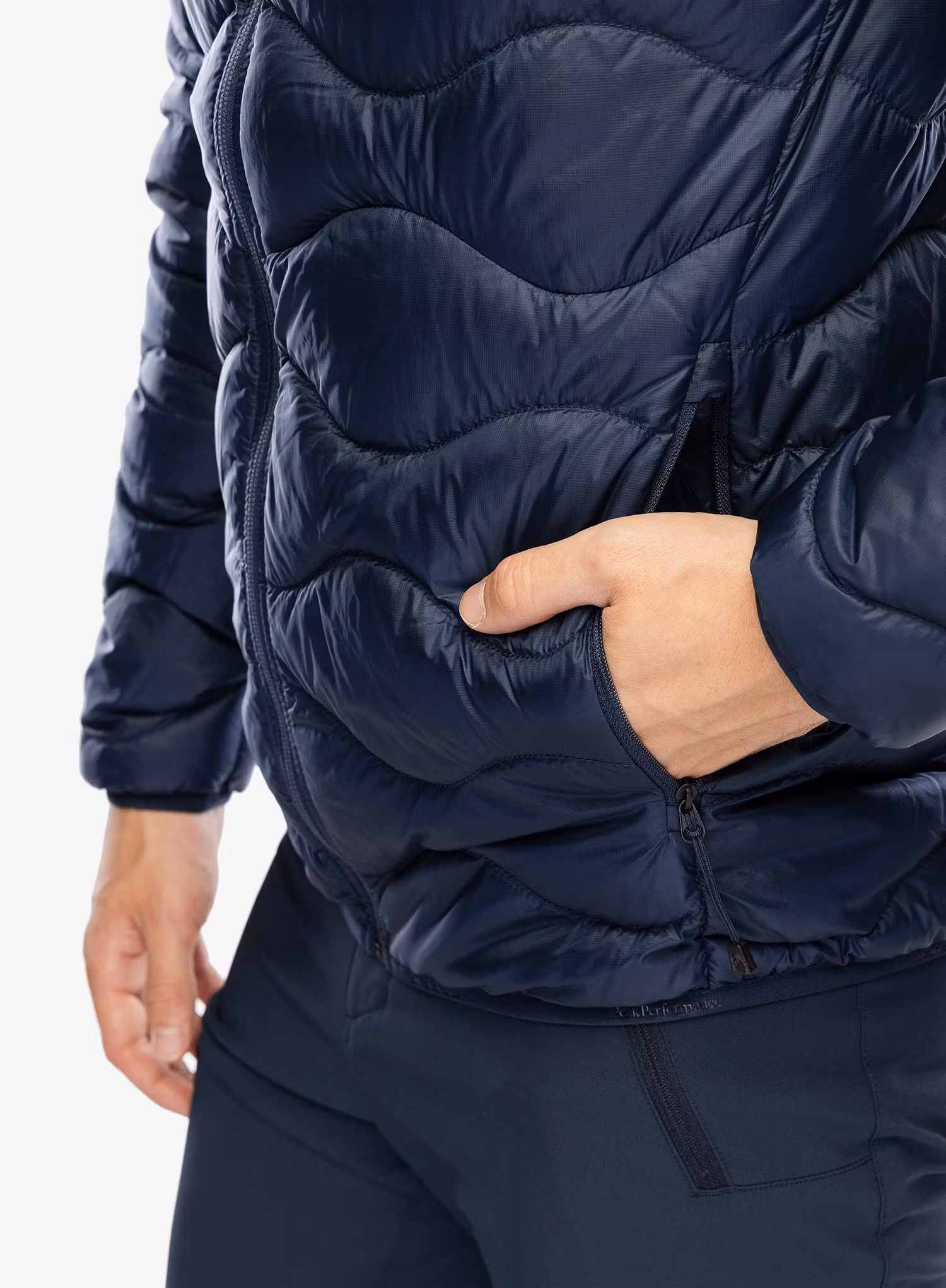 Péřová bunda Peak Performance Helium Down Hood Jacket - blue shadow