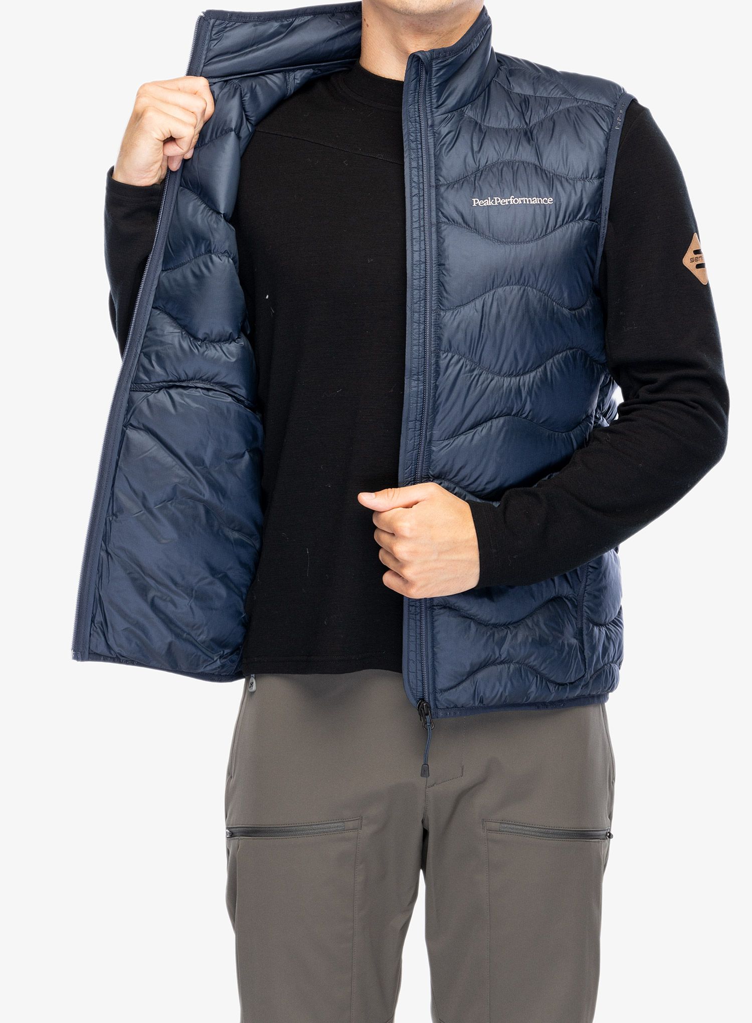 Péřová vesta Peak Performance Helium Down Vest - blue shadow/shadow