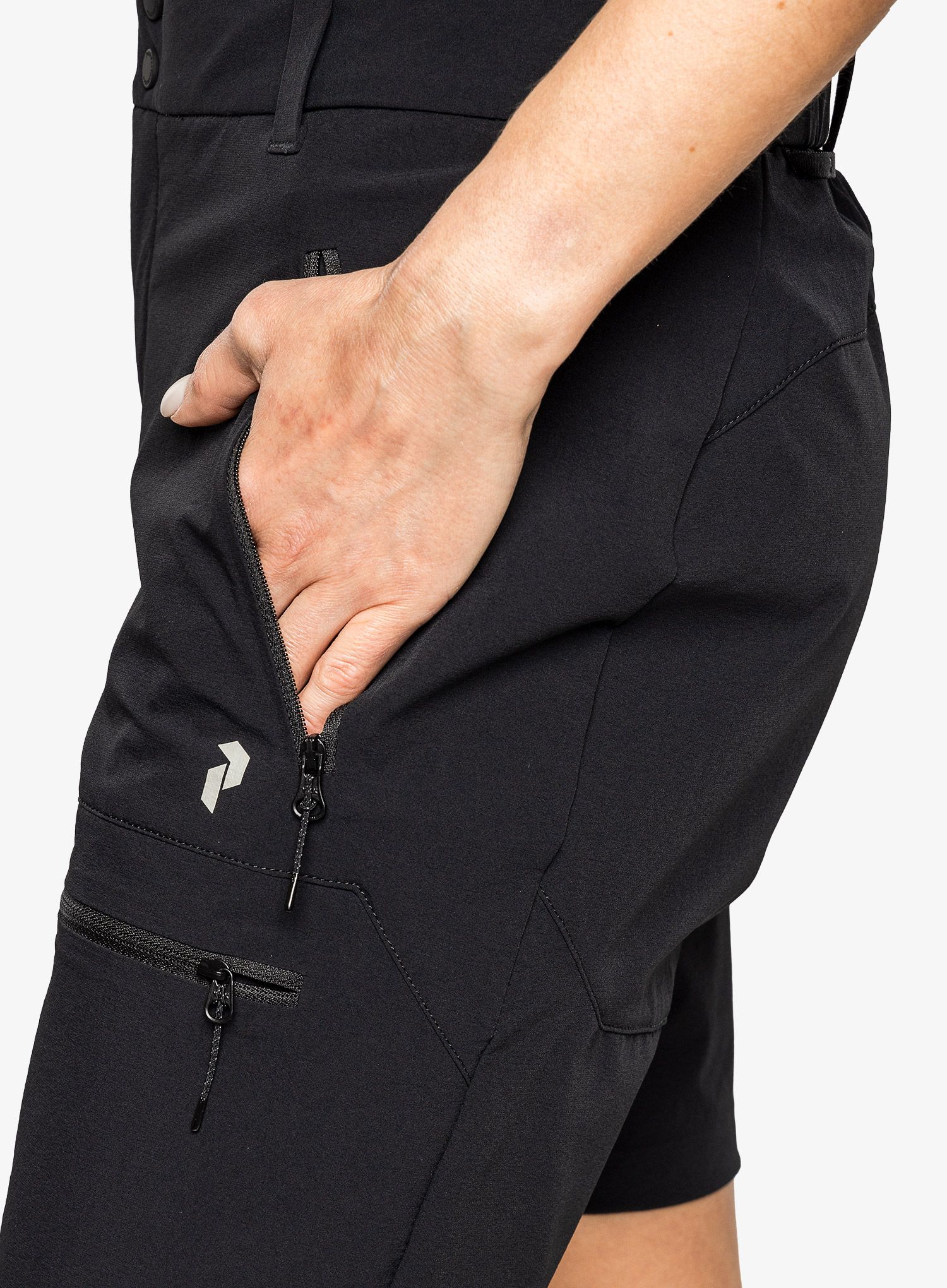 Kraťasy dámské Peak Performance Stretch Trek Shorts - black