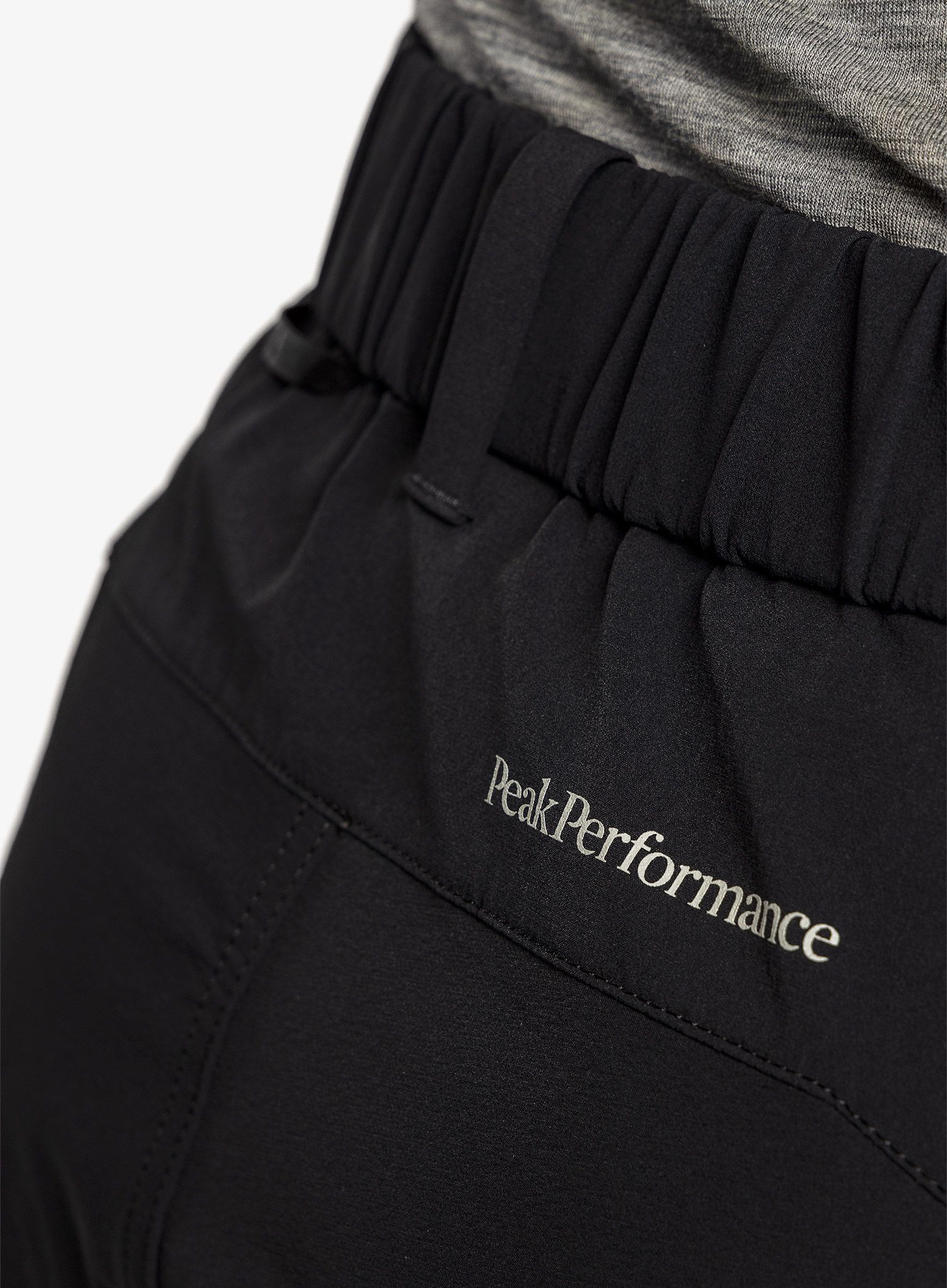 Kraťasy dámské Peak Performance Stretch Trek Shorts - black