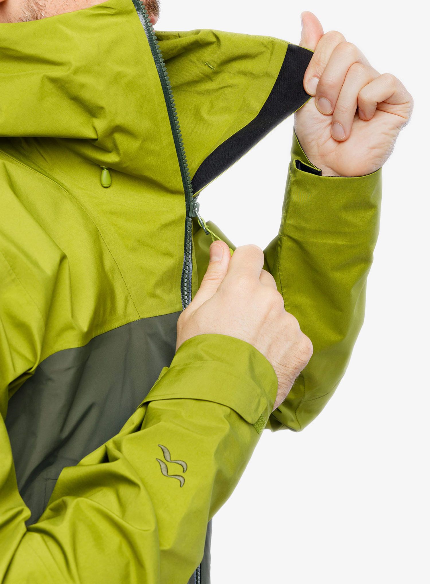 Bunda s membránou RAB Latok Mountain GTX Jacket - aspen green