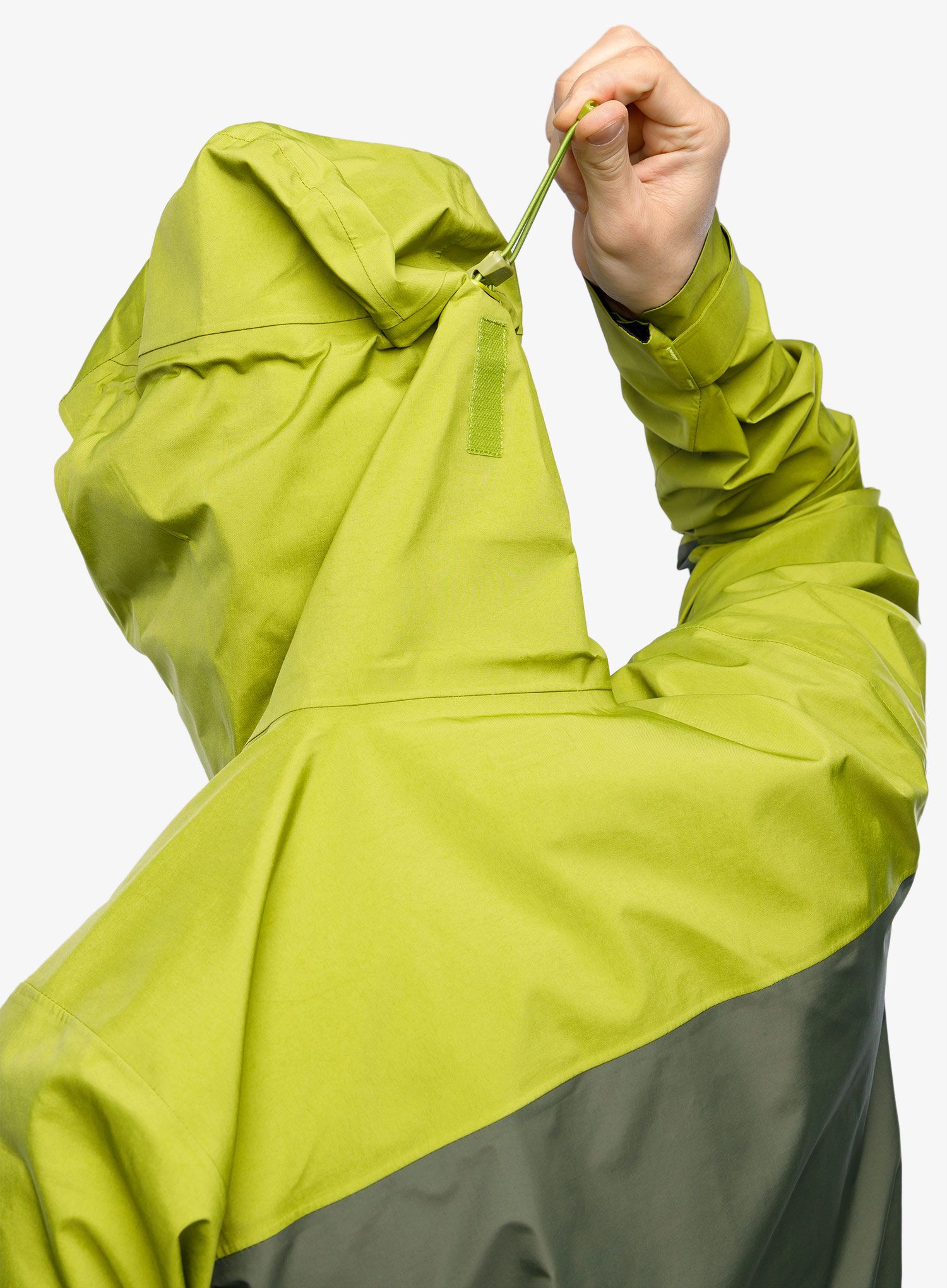 Bunda s membránou RAB Latok Mountain GTX Jacket - aspen green