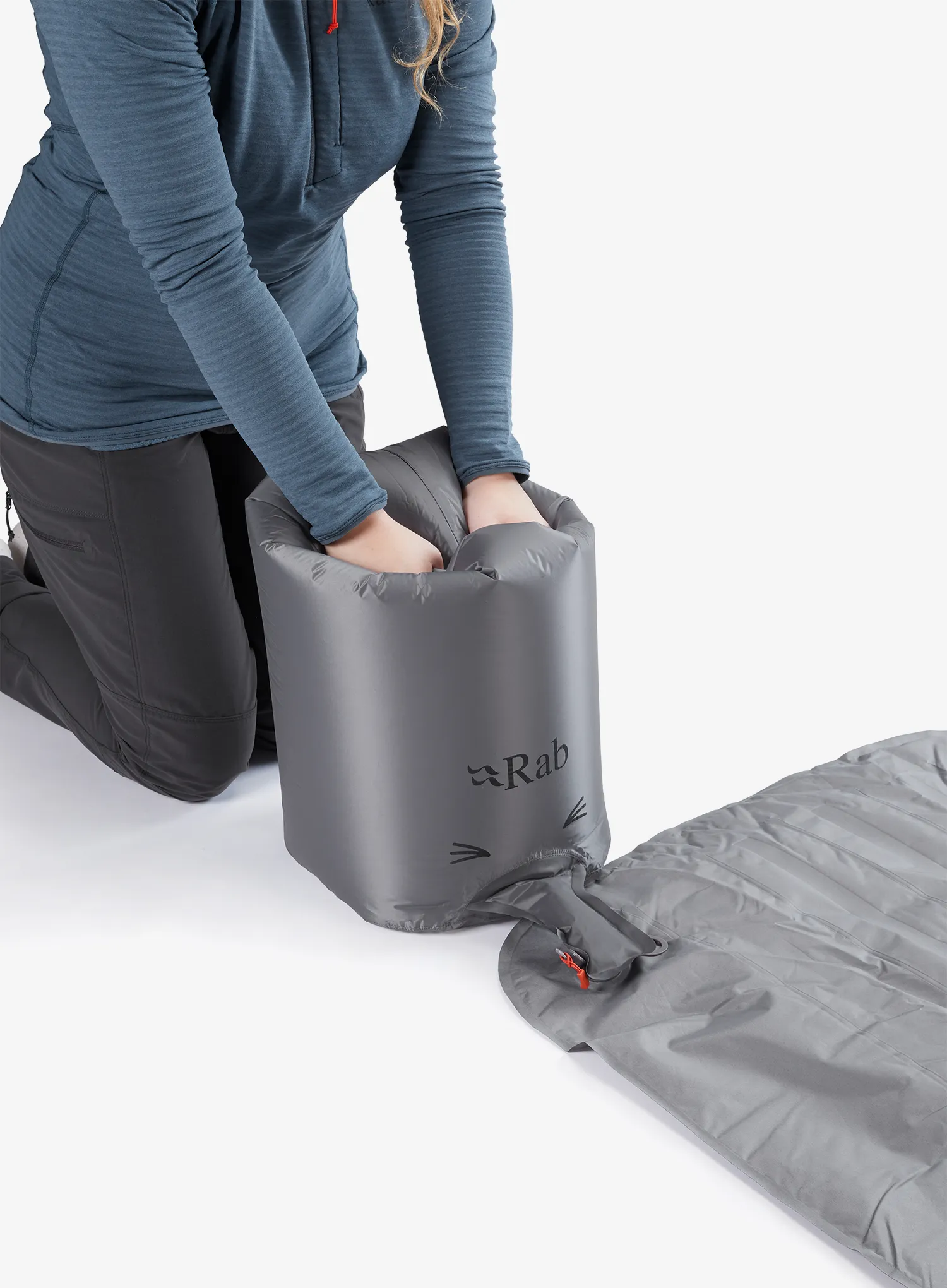 Nafukovací matrace Rab Stratosphere Regular Wide 4 - graphene
