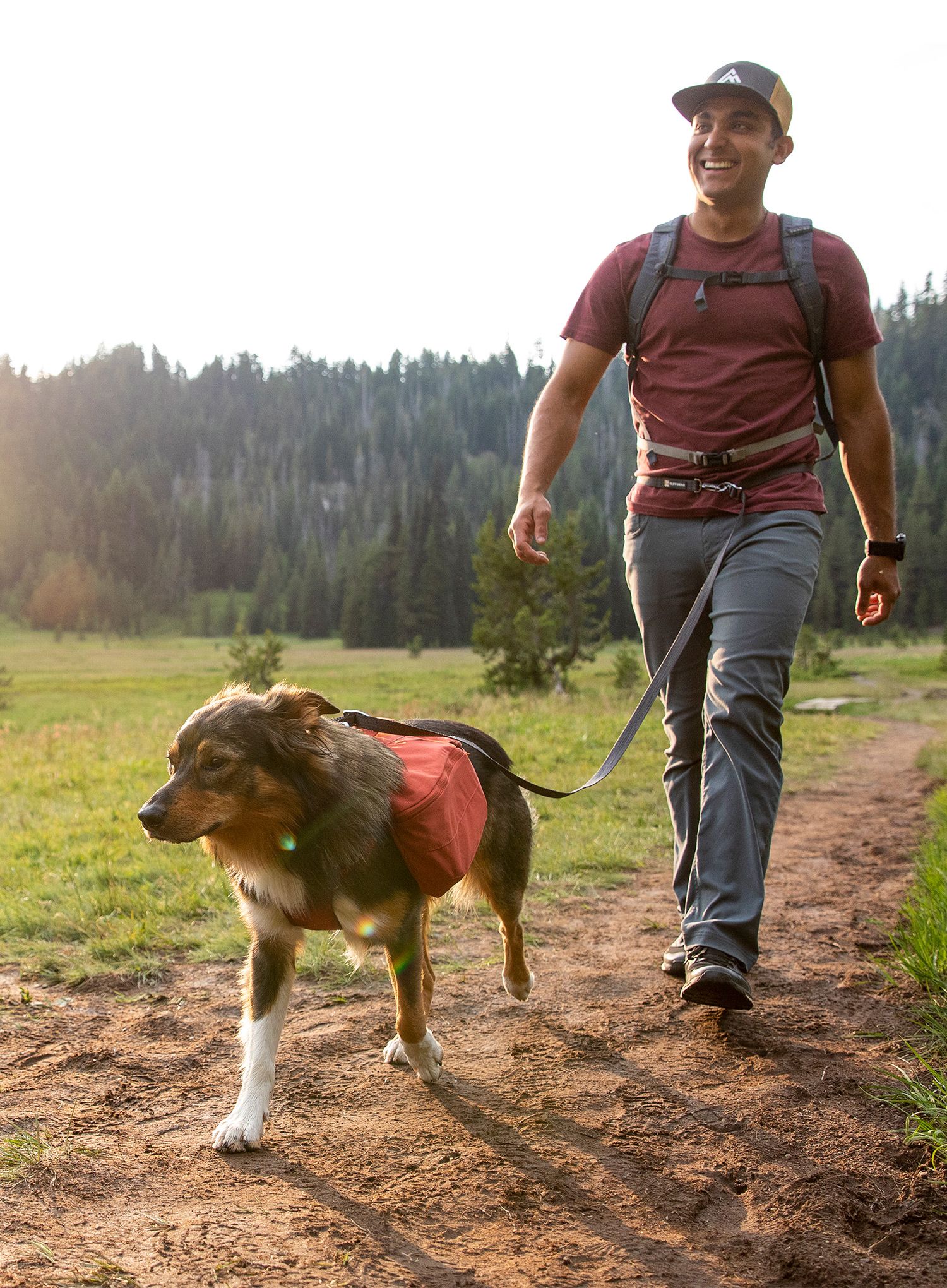 Batoh pro psa Ruffwear Front Range Day Pack - red clay