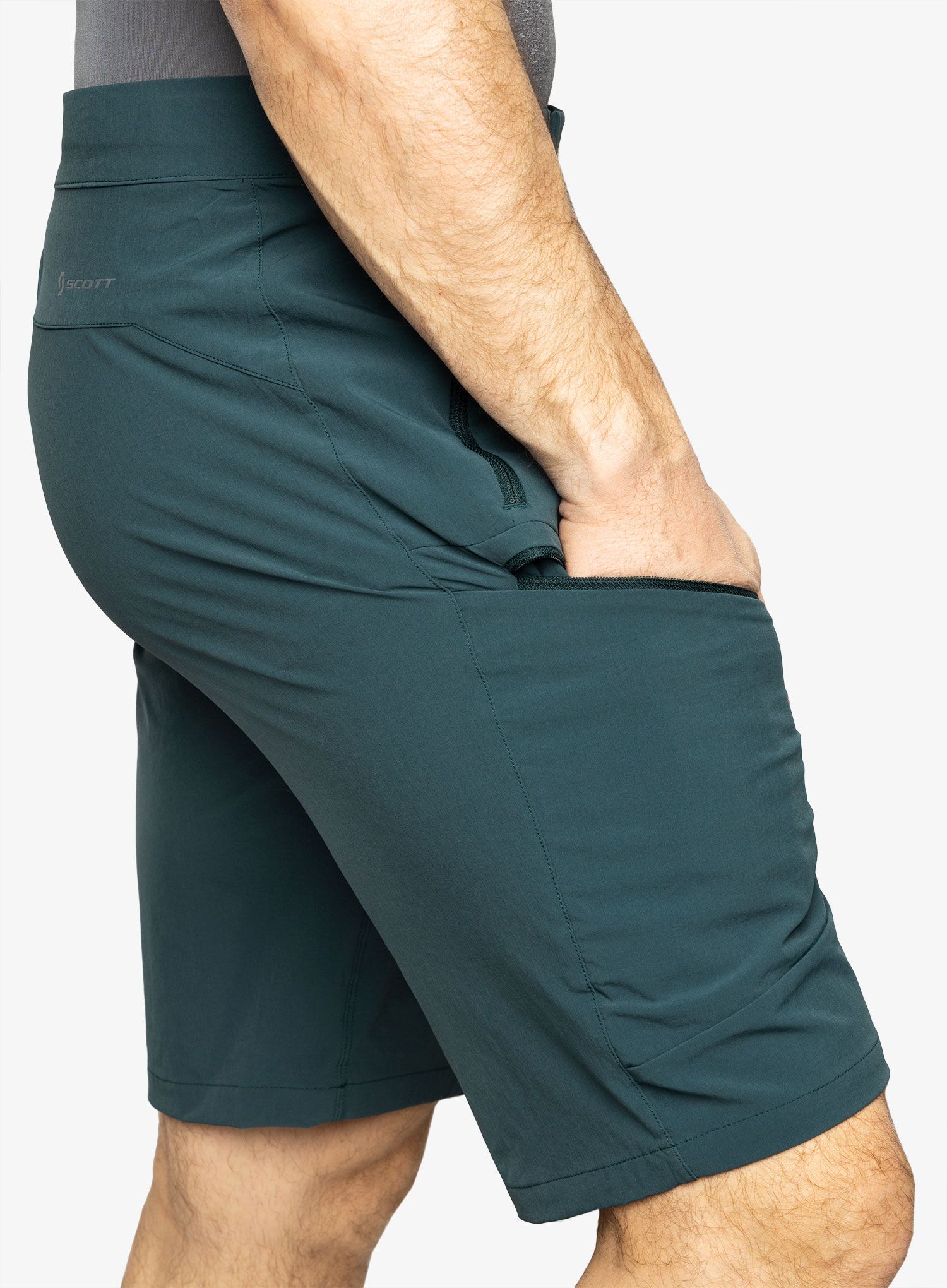 Outdoorové kraťasy SCOTT Short Explorair Light - aruba green