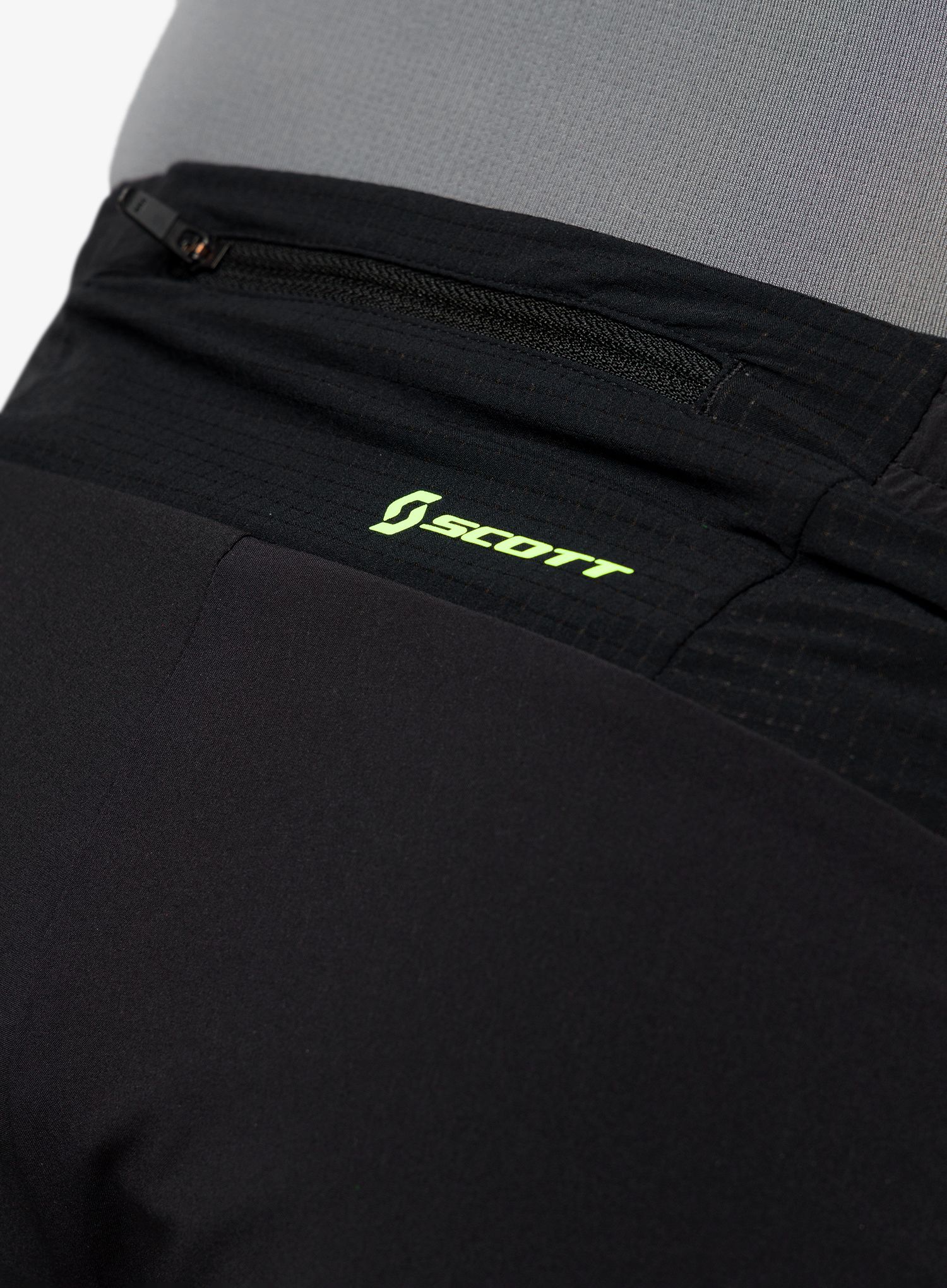 Běžecké kraťasy SCOTT Split Shorts RC Run - black/yellow