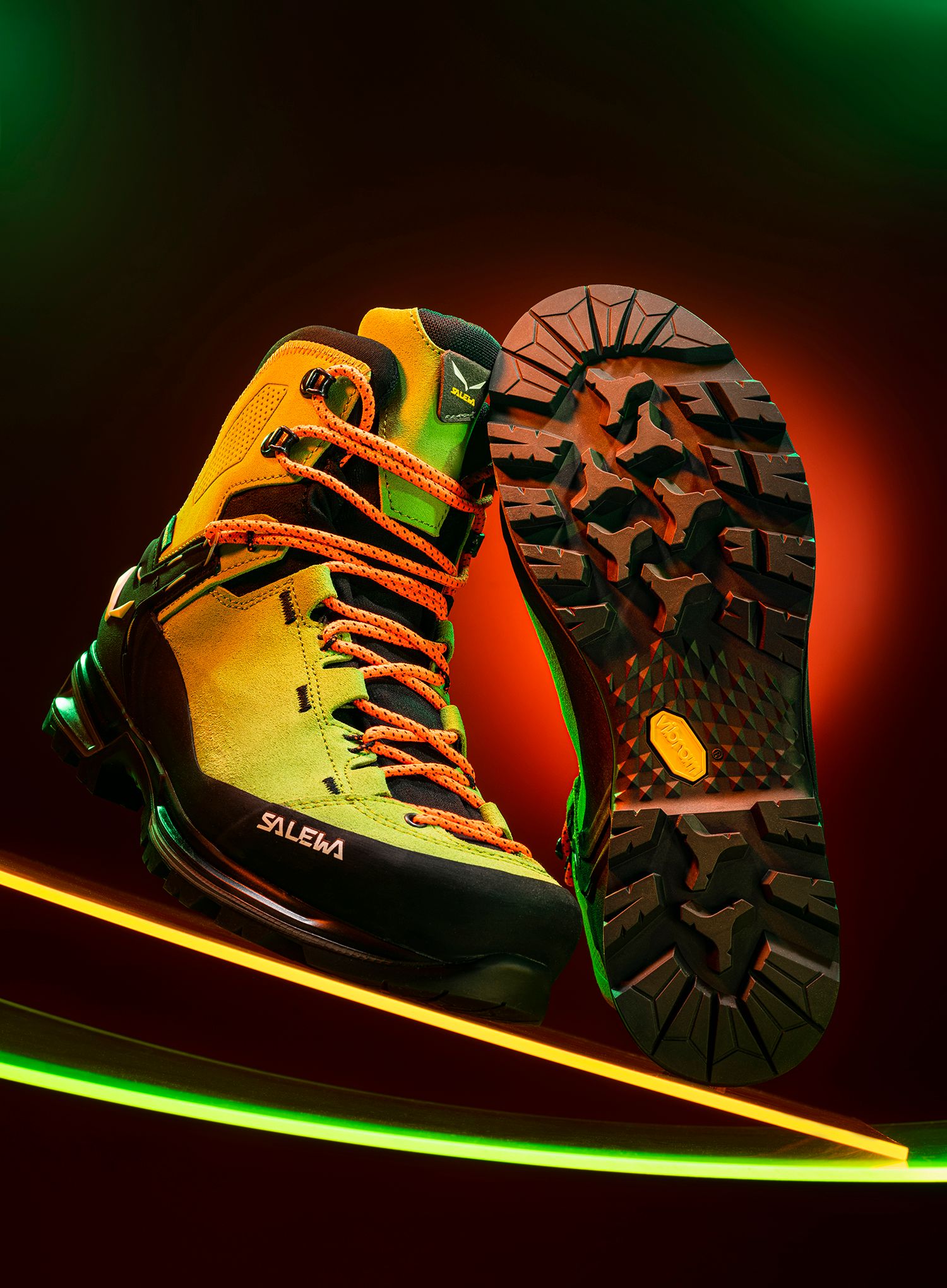 Trekové boty Salewa MTN Trainer 2 Mid GTX - p. frog/blk