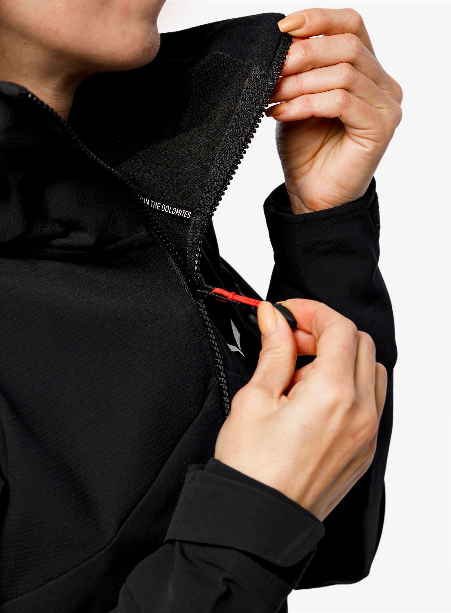 Dámská softshellová bunda Salewa Ortles DST Jacket - black out