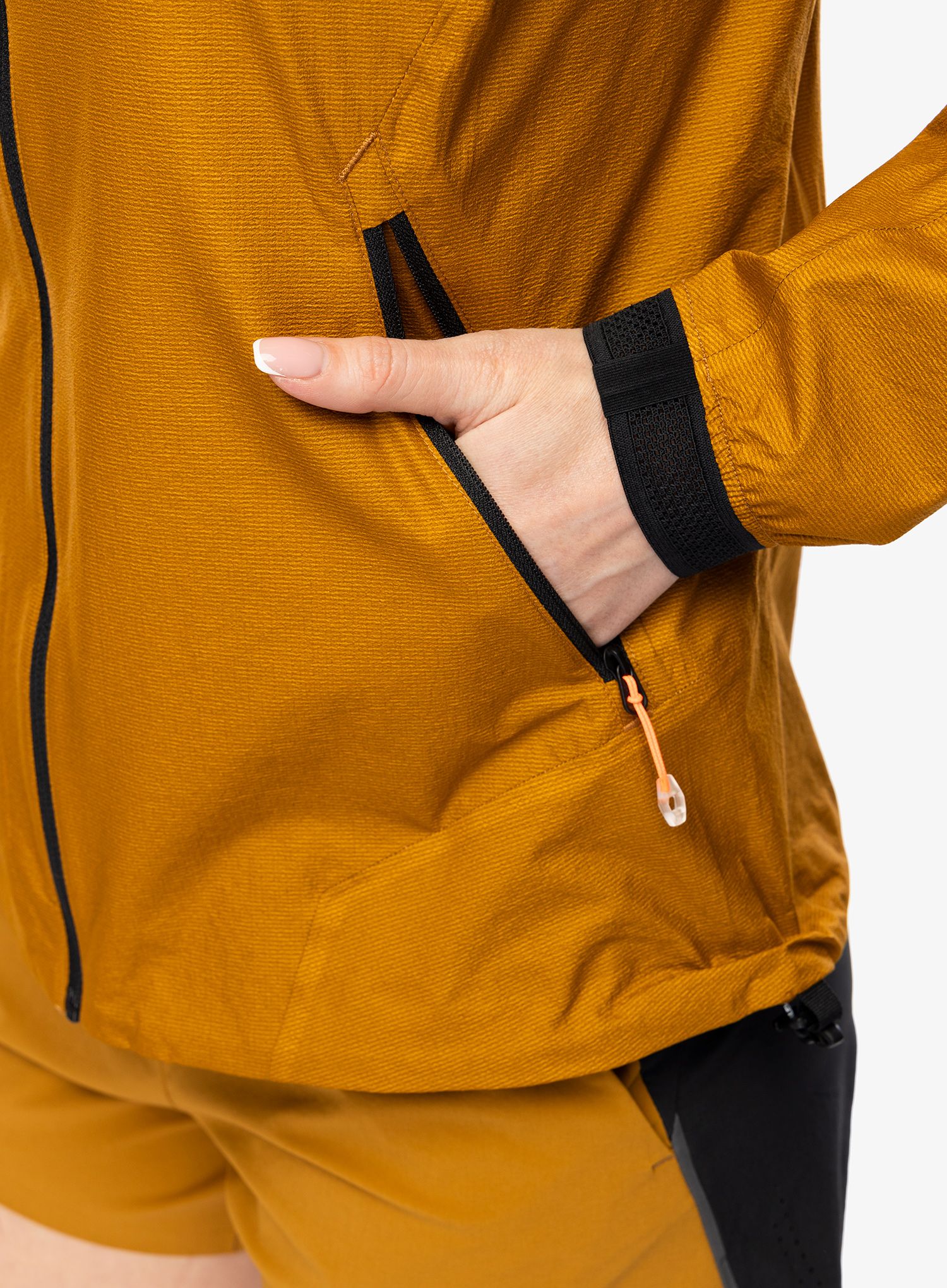 Dámská nepromokavá bunda s membránou Salewa Pedroc PTX 2,5L Light Jacket - golden brown