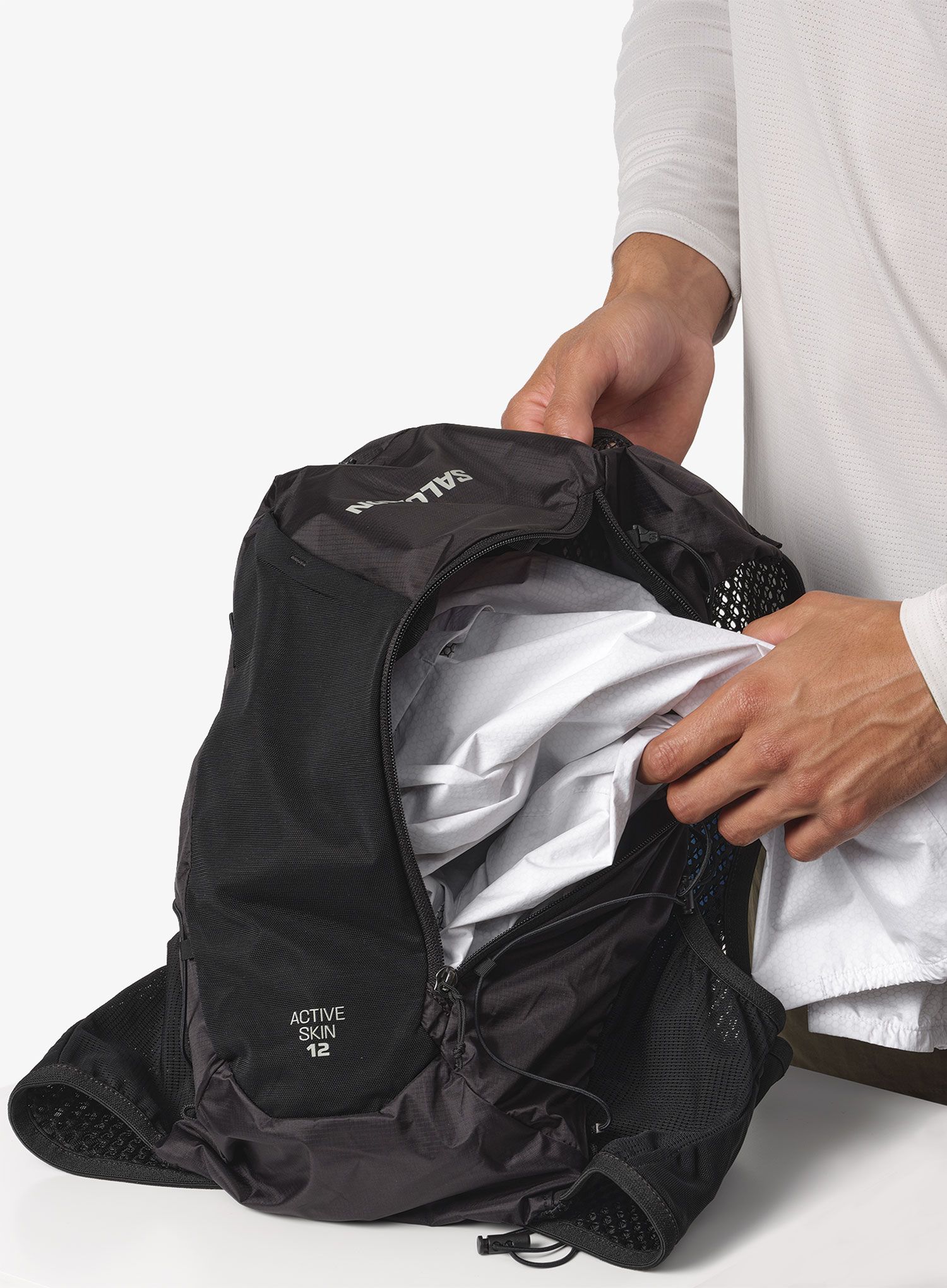 Vesta na běhání Salomon Active Skin 12 Set - black/metal