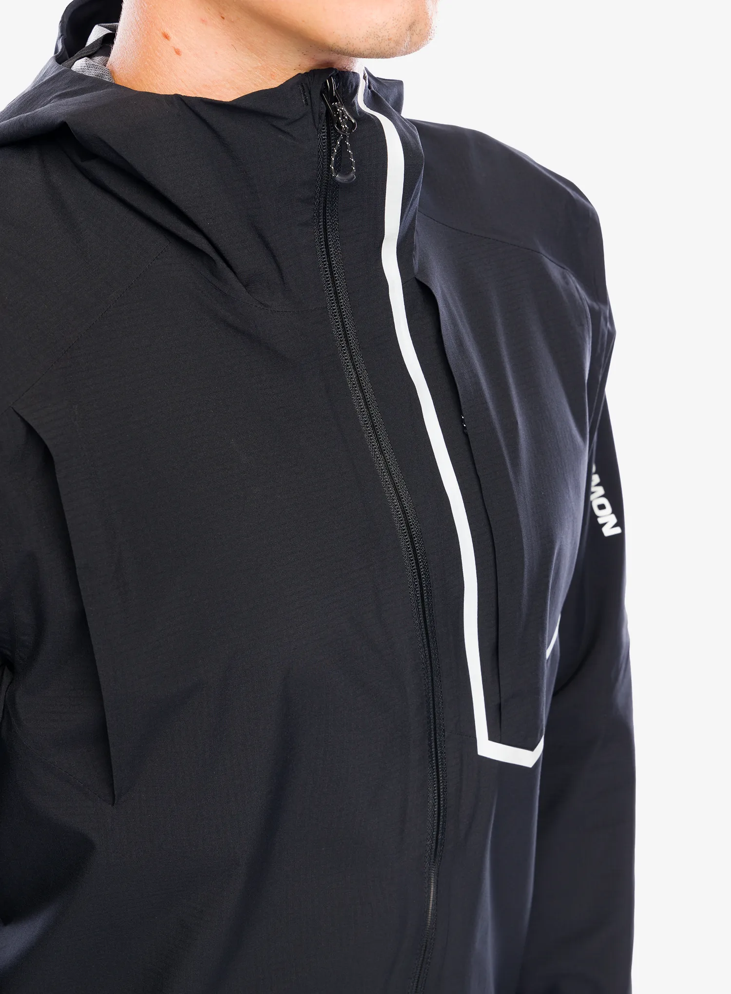 Bunda na běhání Salomon Bonatti Trail Jacket - deep black