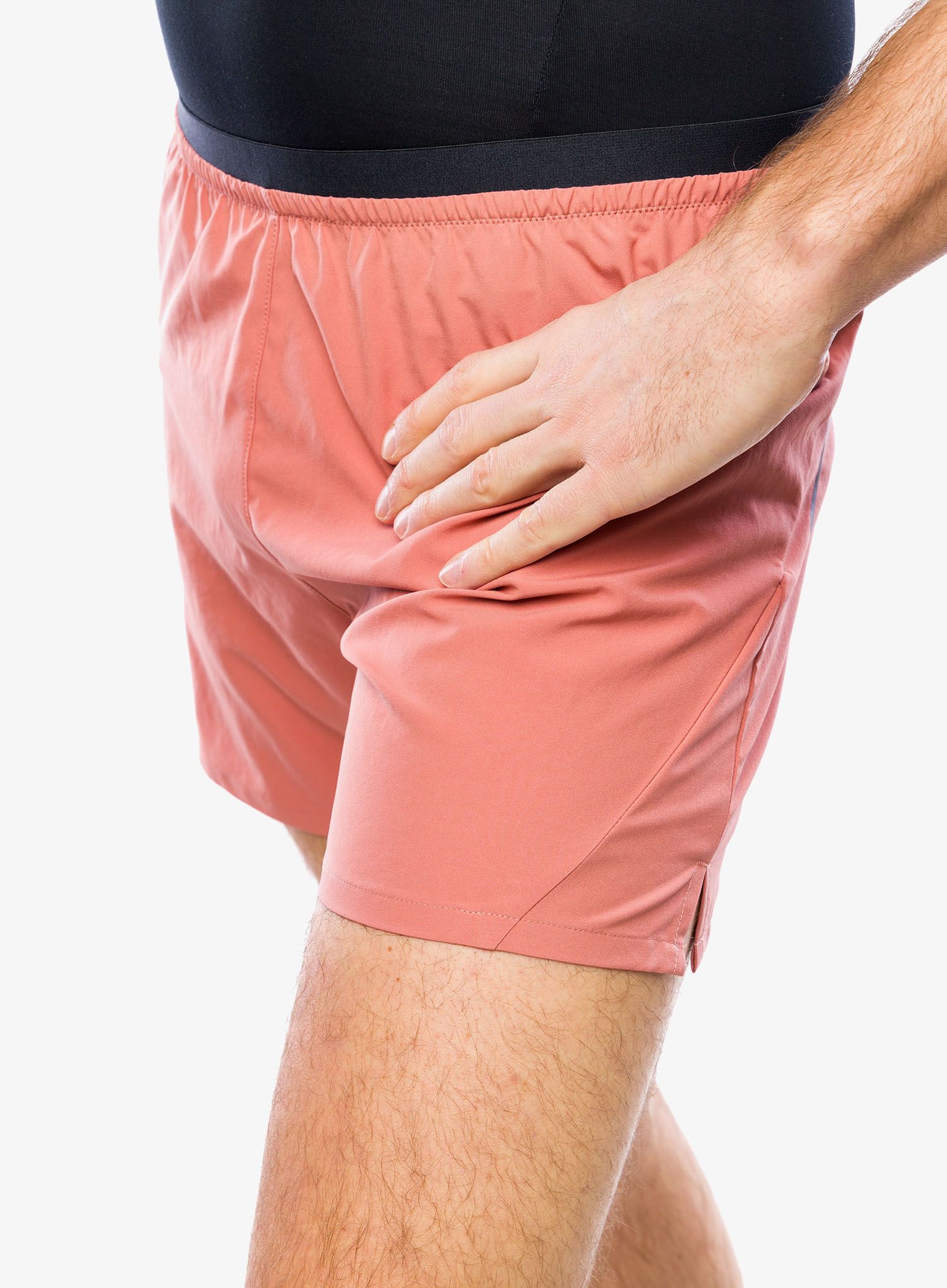 Běžecké kraťasy Salomon Cross 5 Shorts - light mahogany