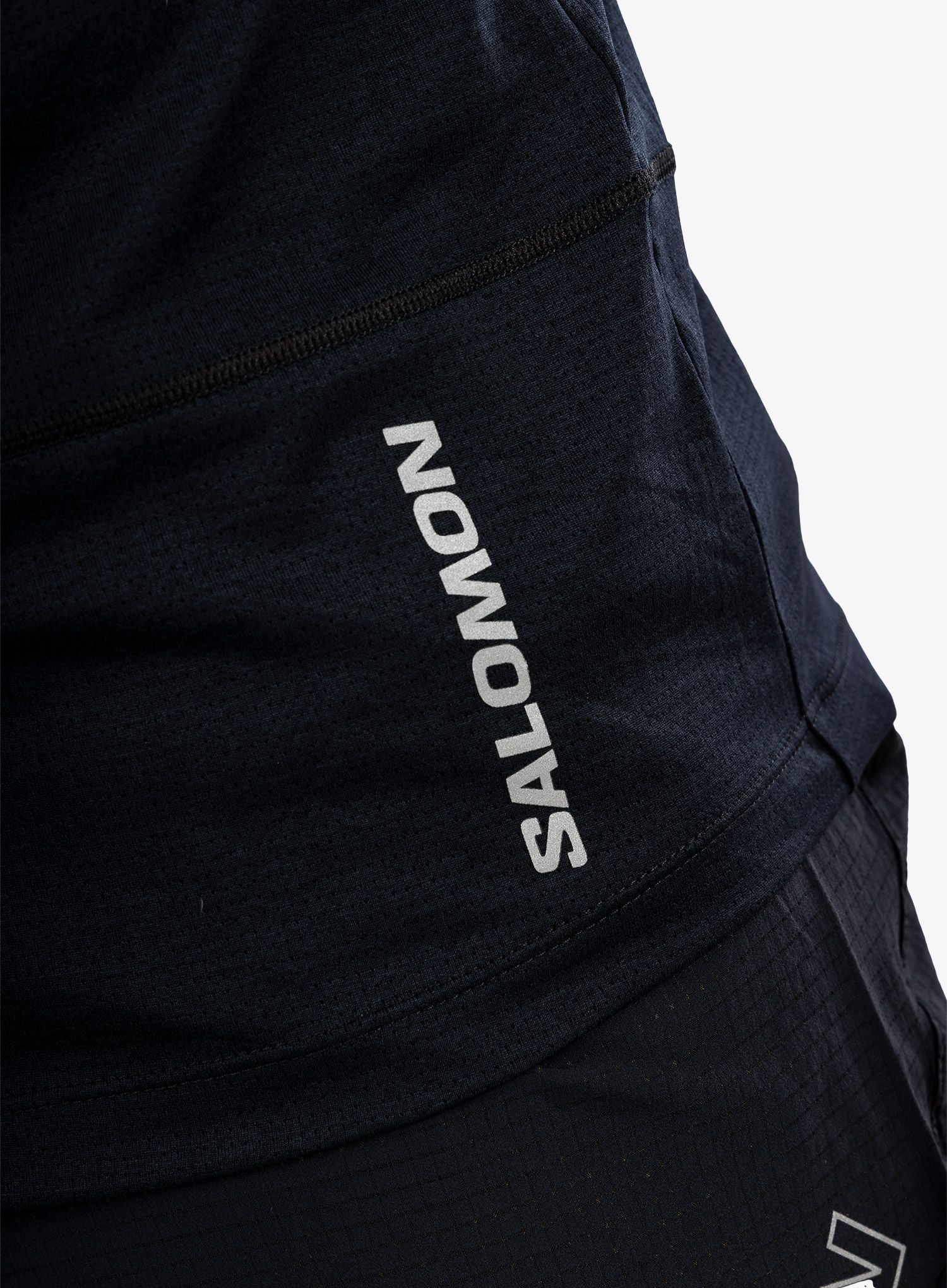 Běžecké triko Salomon Cross Run SS Tee - deep black