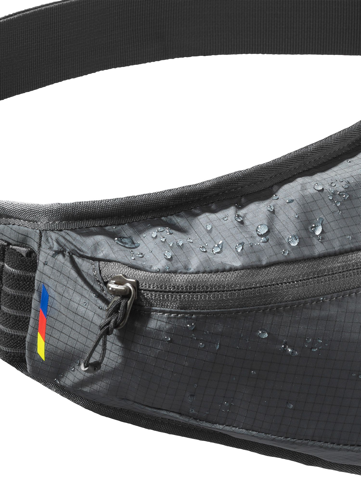 Pás na láhev Salomon Cross Season Bottle Belt - ebony/alloy