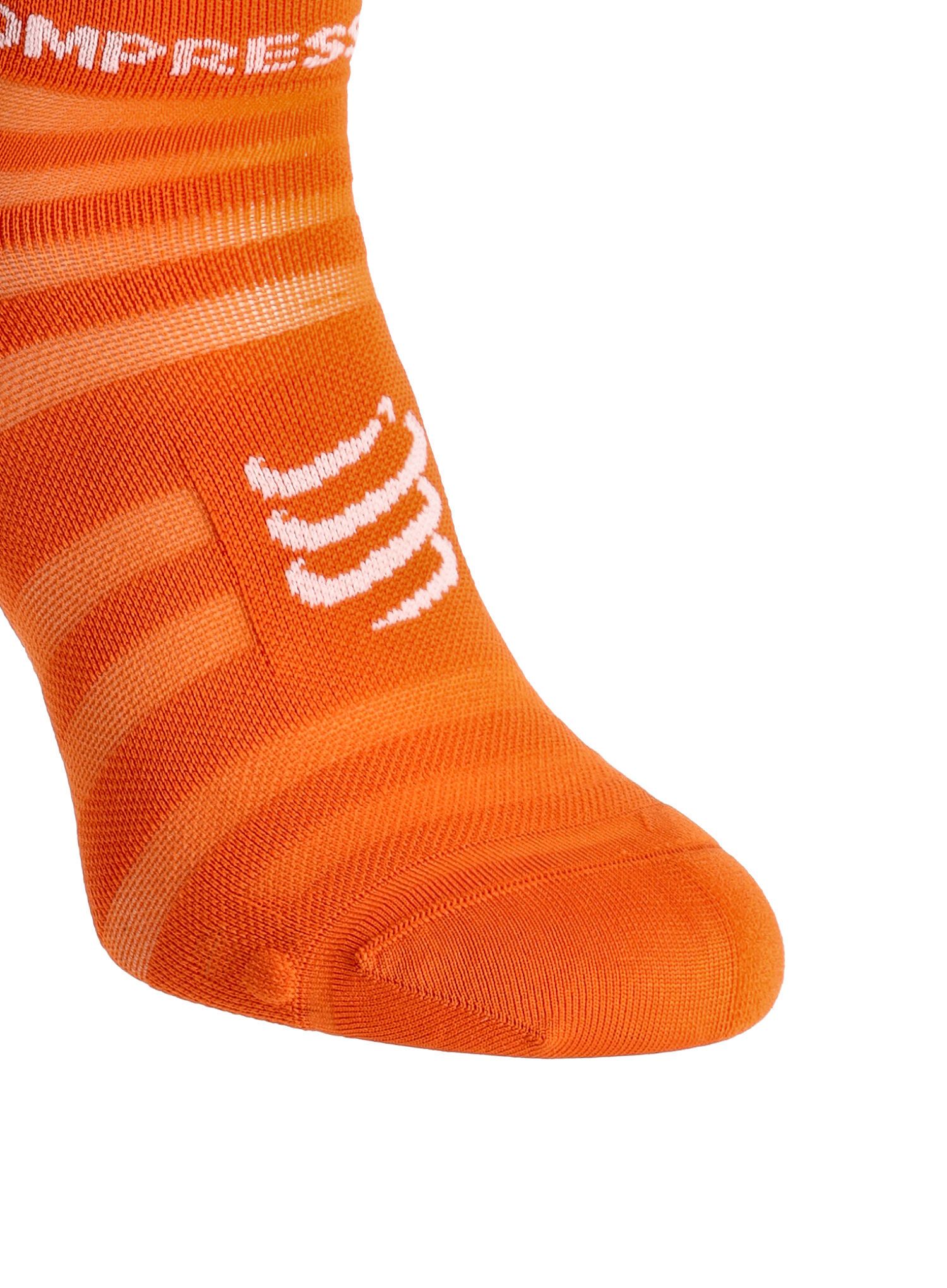 Ponožky na běhání Compressport Pro Racing Socks v4.0 Ultralight Run Low - fire/white