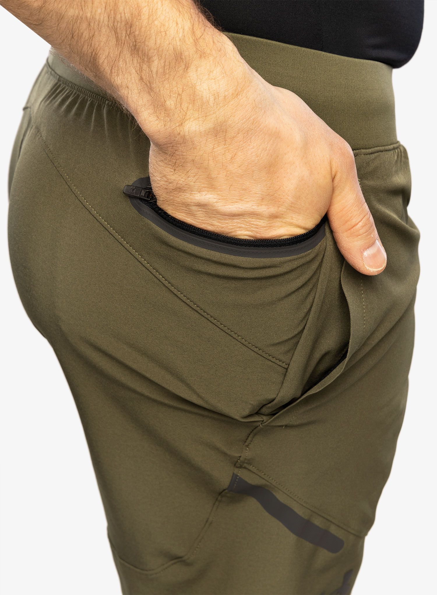 Pánské kraťasy Under Armour Unstoppable Shorts - marine OD green/black