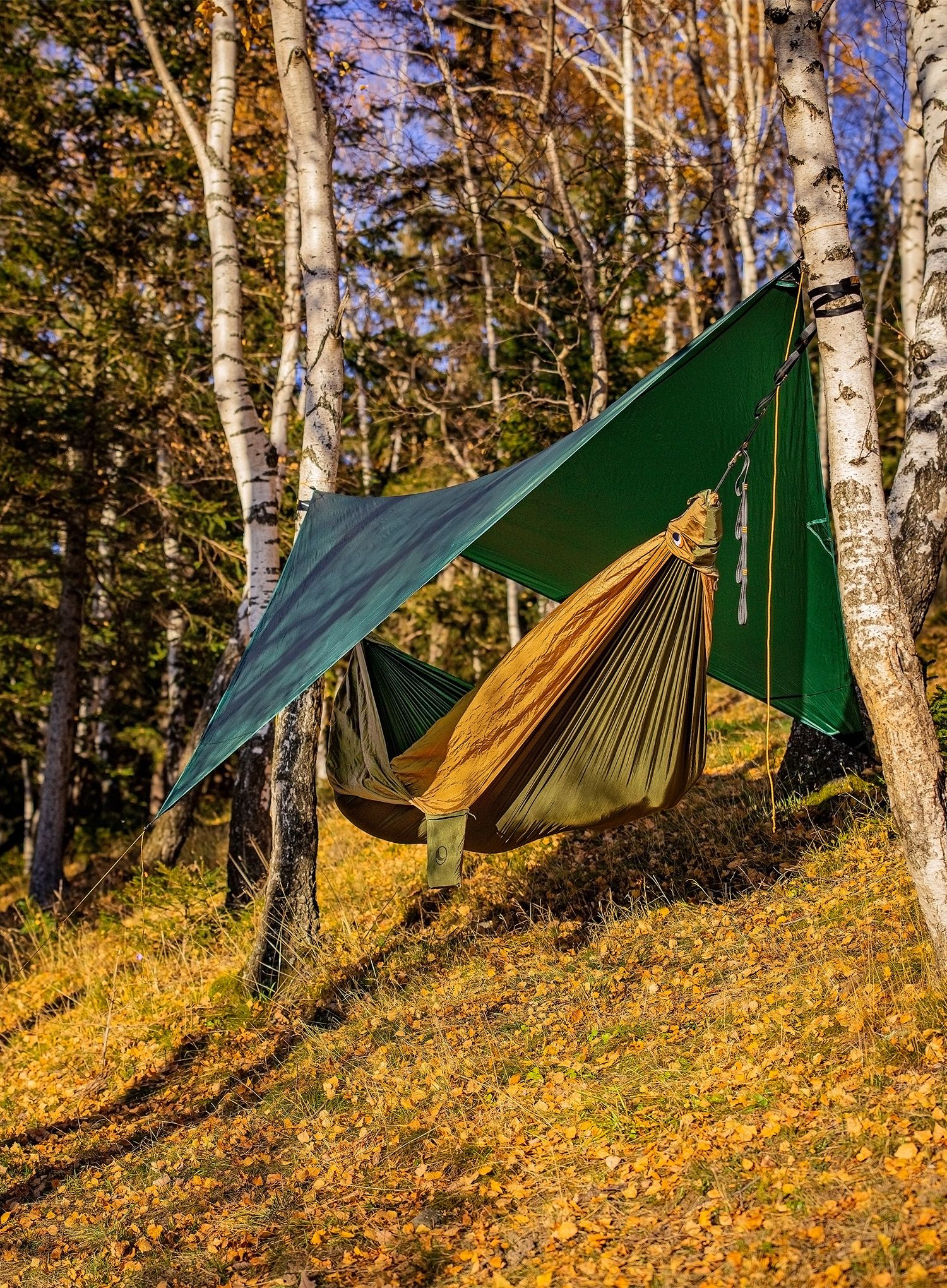 Turistický přístřešek Ticket To The Moon Lightest Tarp