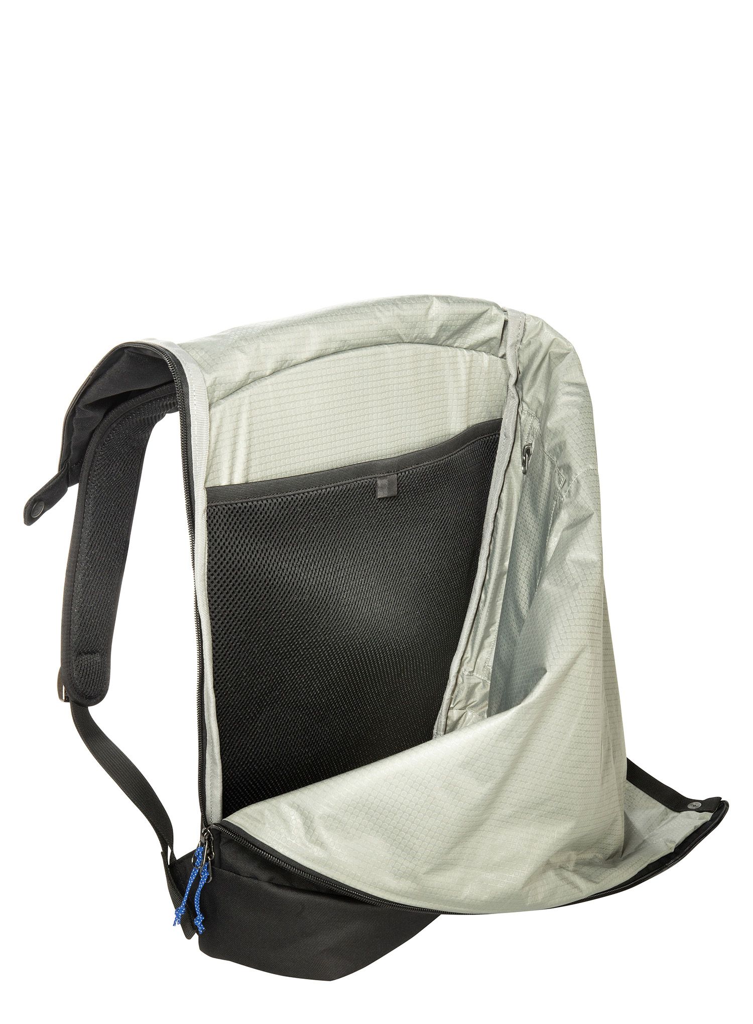Městský batoh Tatonka City Rolltop - black