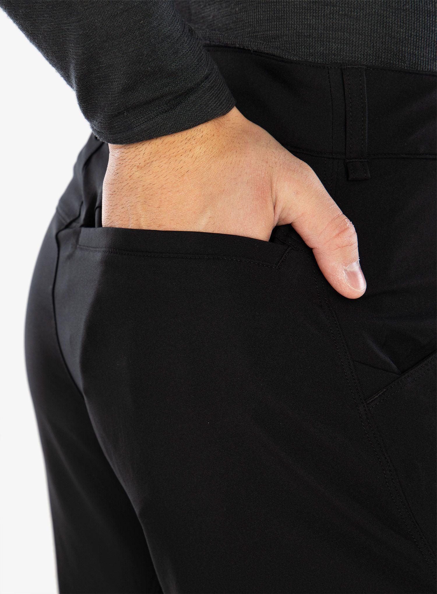 Turistické kalhoty The North Face AO Circular Pant - tnf black