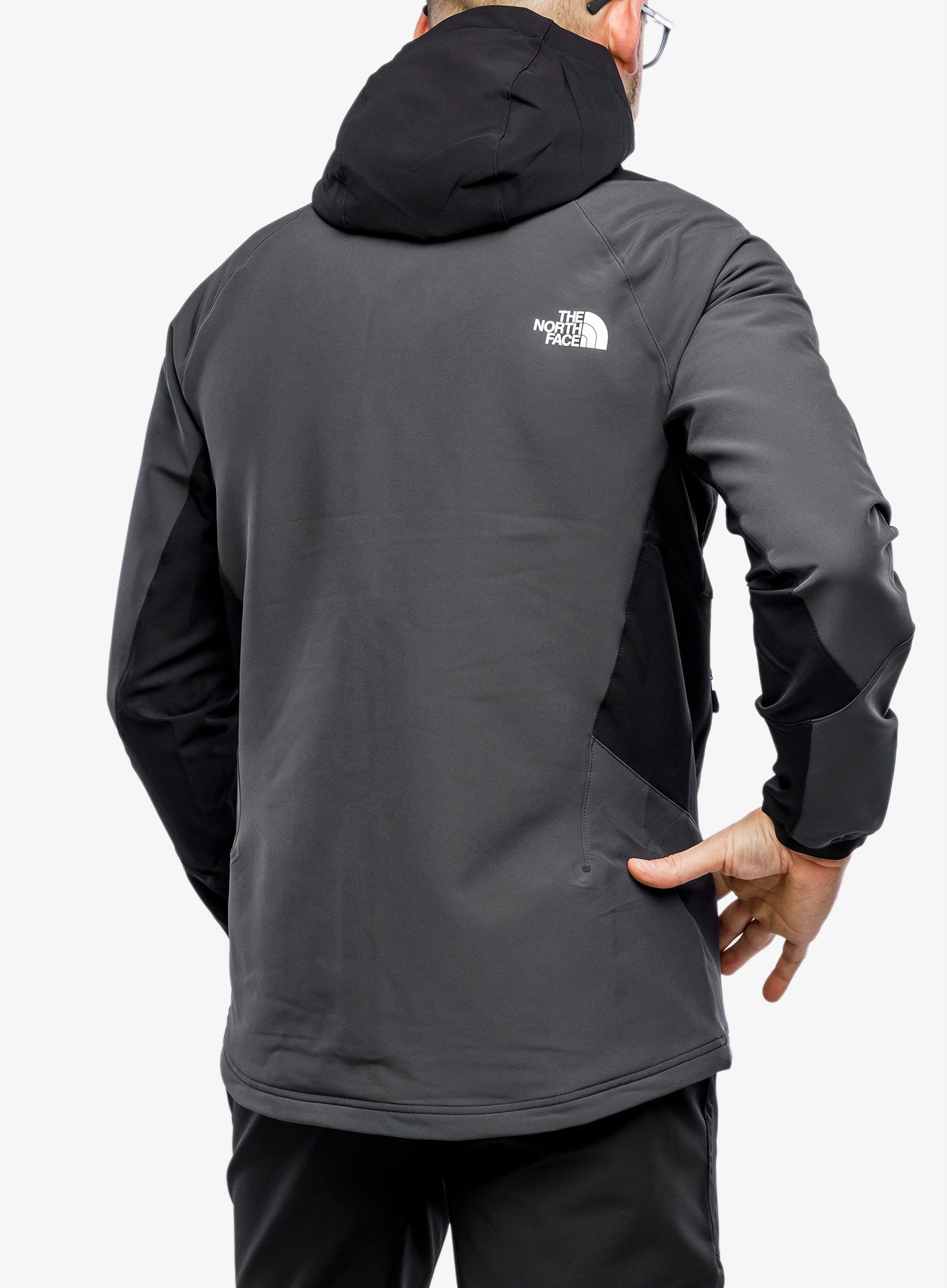 Bunda The North Face AO Softshell Hoodie - asphalt/tnf blk