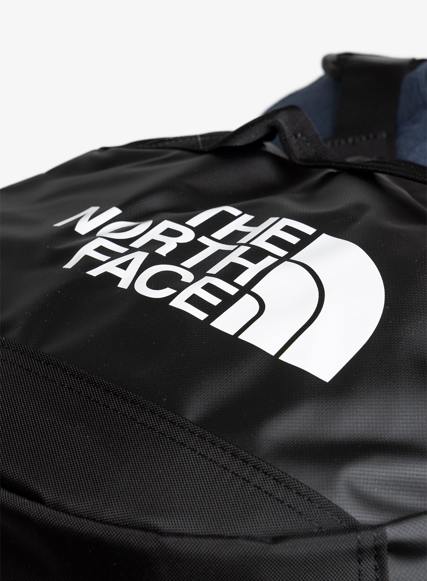 Taška The North Face Base Camp Duffel M - black/tnf white