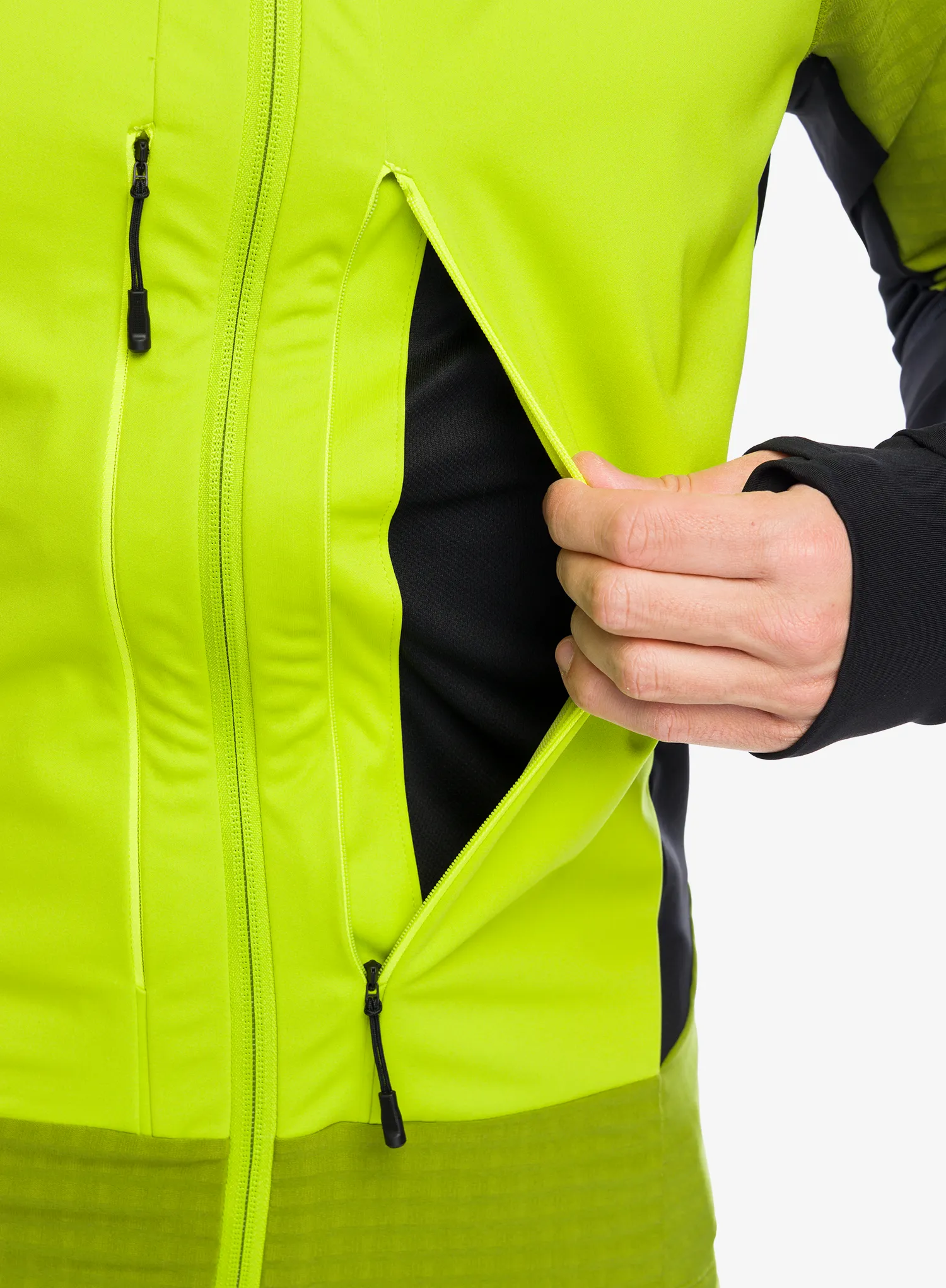 Softshellová bunda The North Face Cordata Softshell FZ - meadow grass/oak green