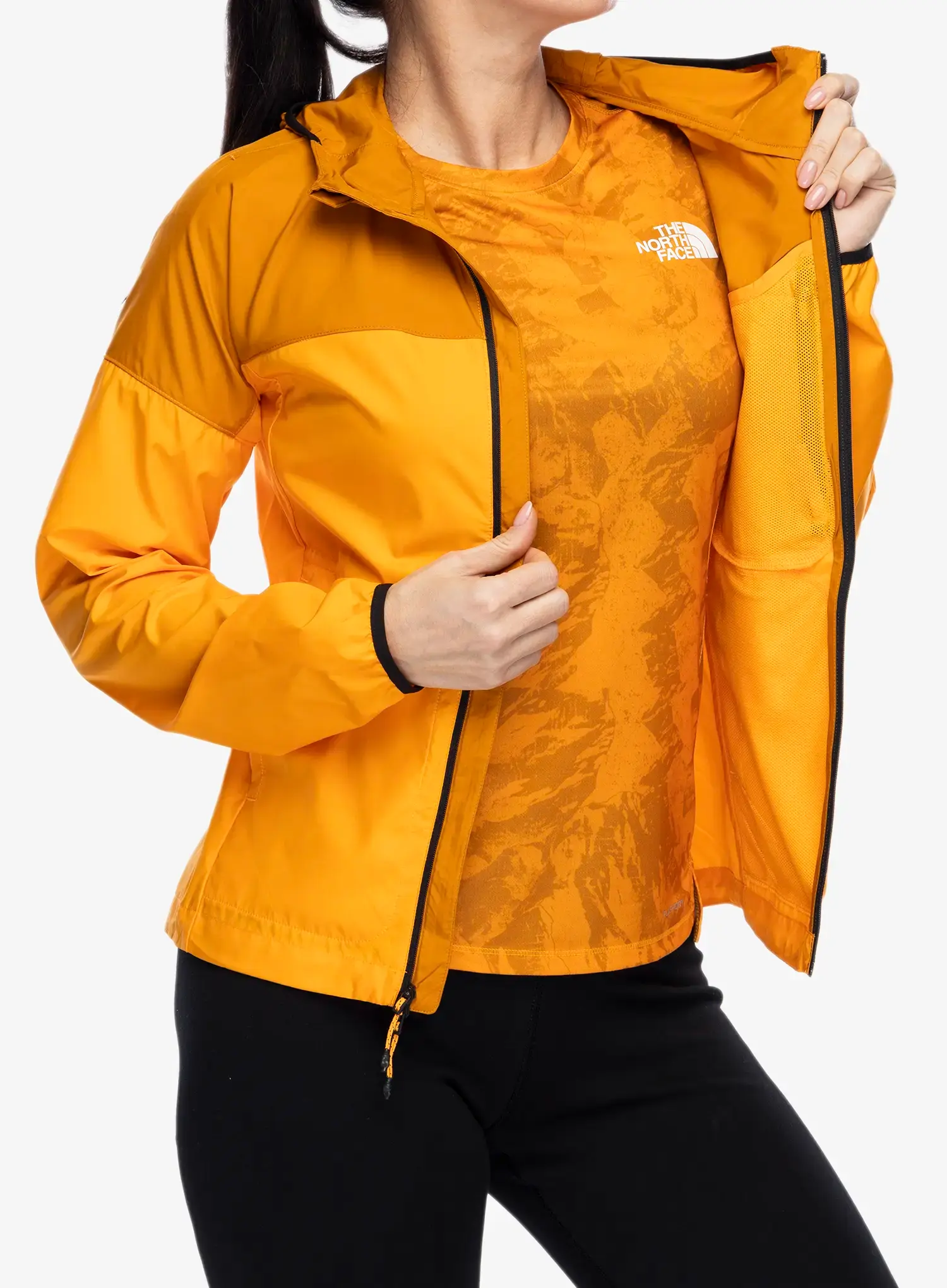Větrovka dámská The North Face Higher Run Wind Jacket - apricot glaze/iron citrus